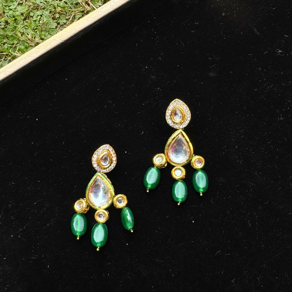 Mughal Panna earrings