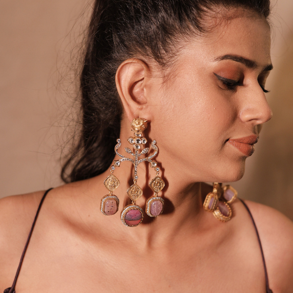 Mudrika Chandbalis