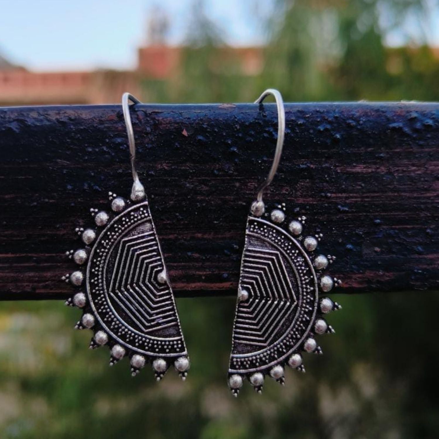 Semi Circular Oxidized Drops