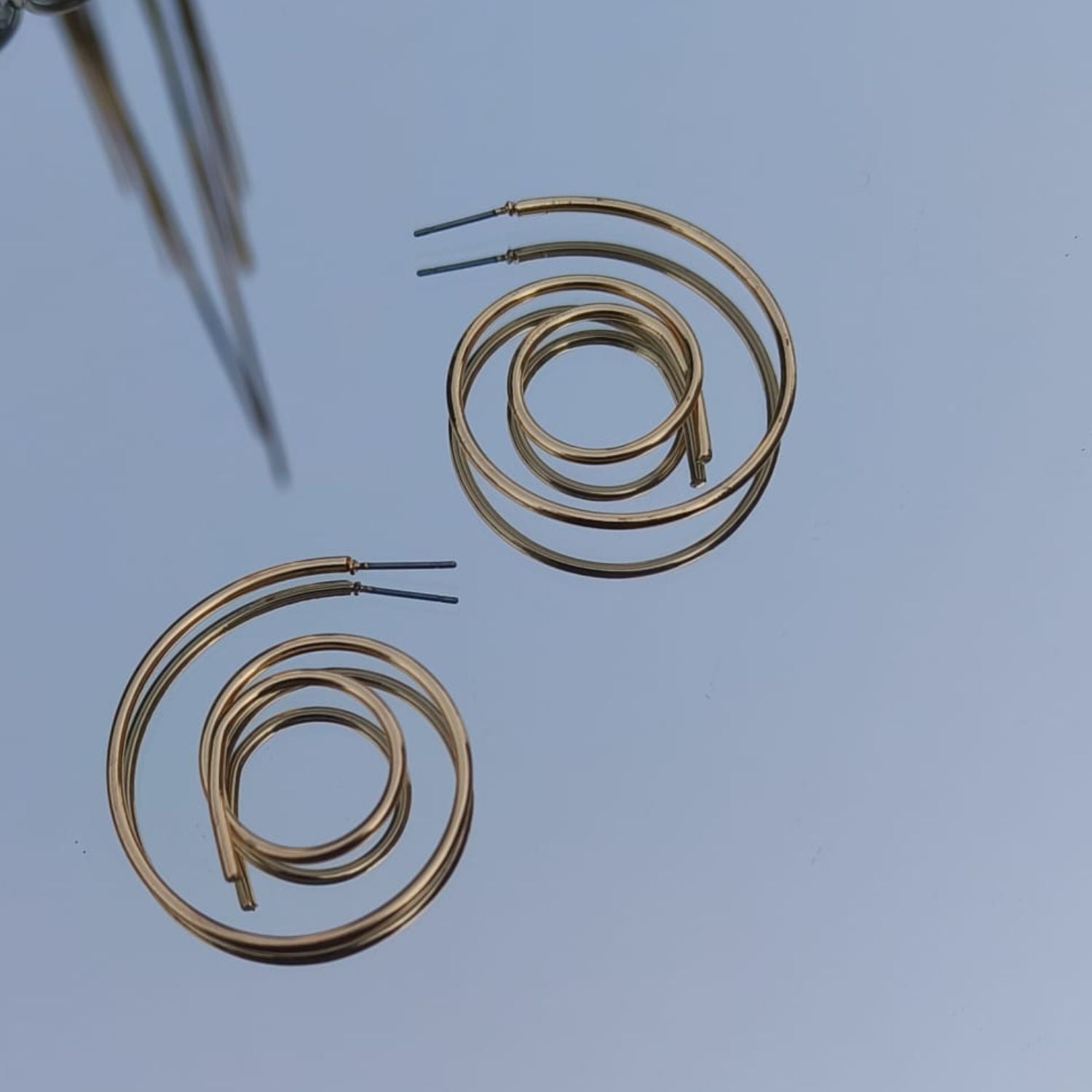 Twirl Hoops