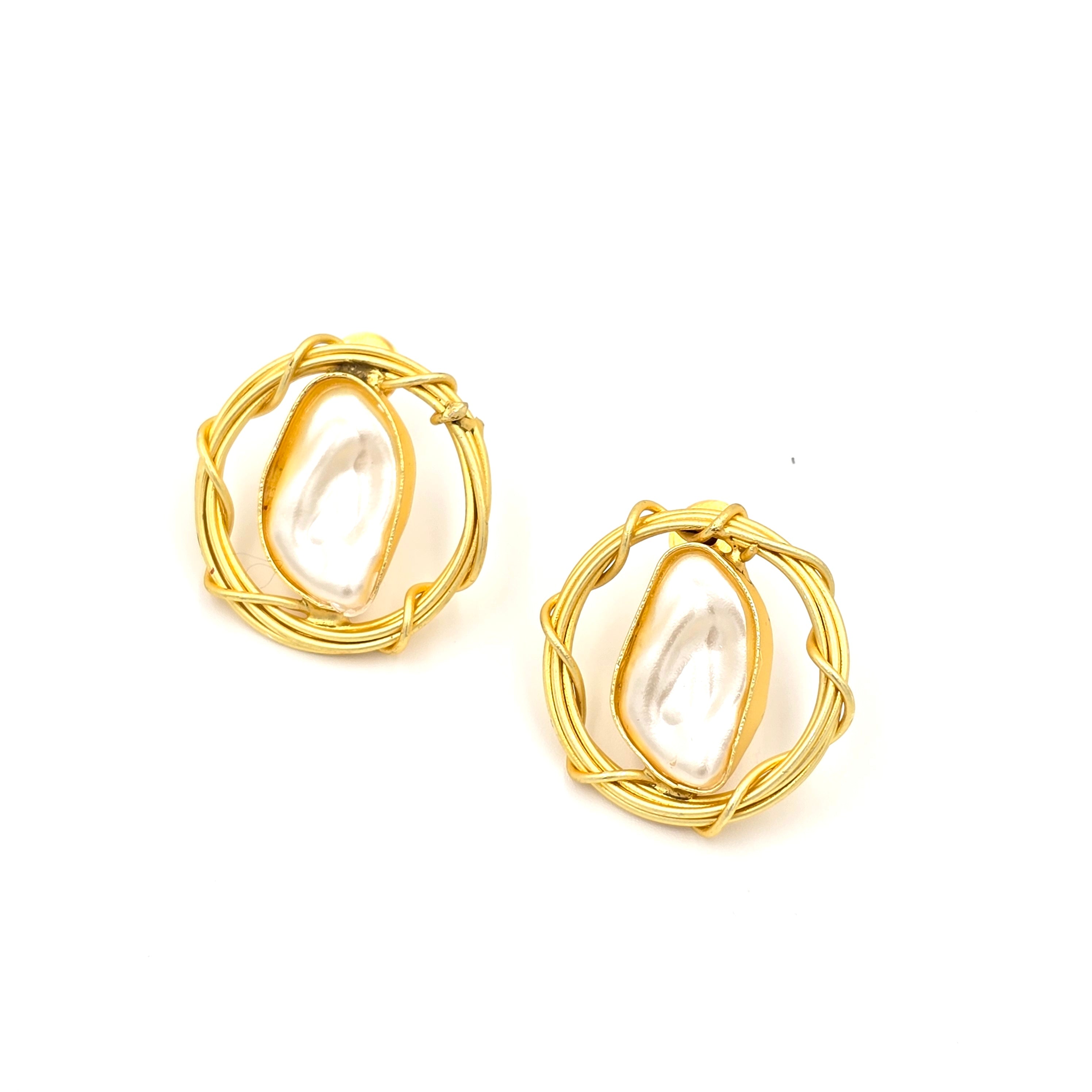 Statement Brass Studs