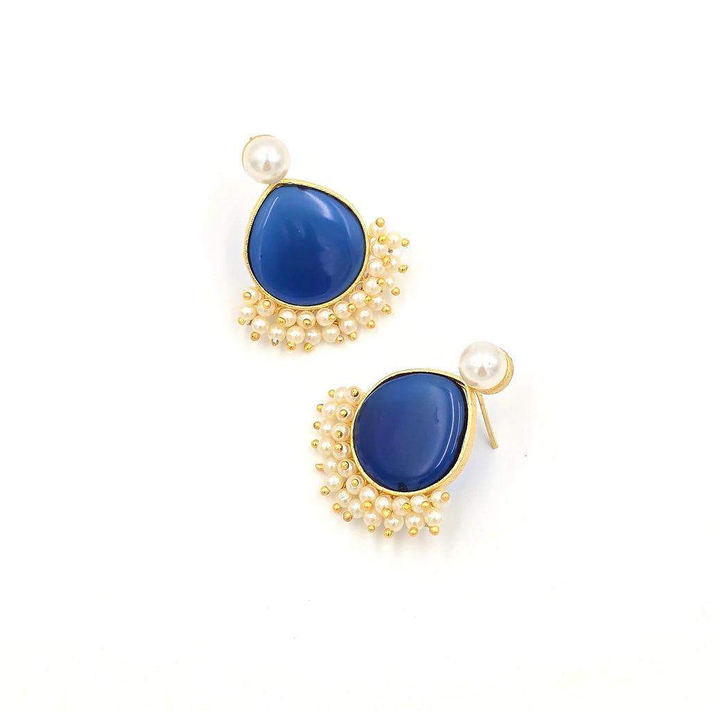 Drop Studs With Pearls