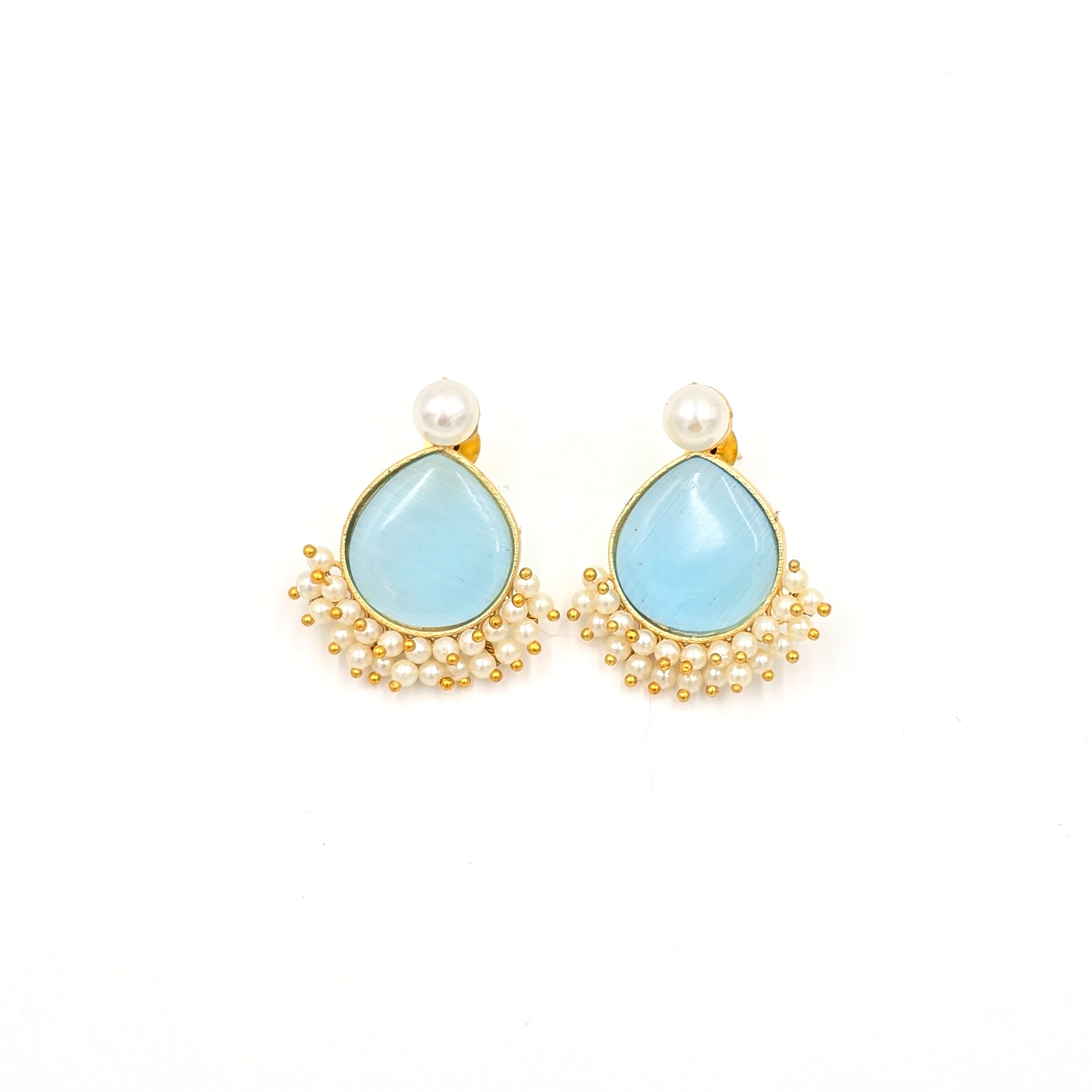 Drop Studs With Pearls