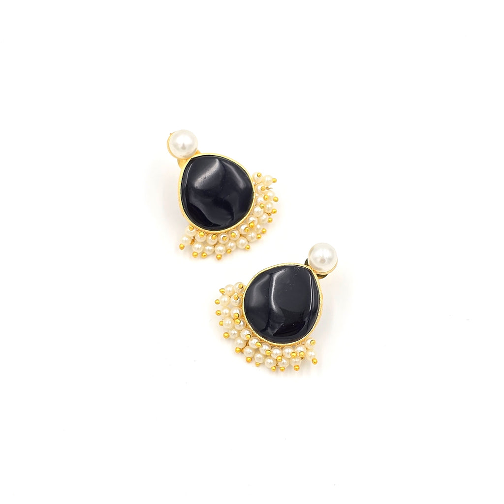 Drop Studs With Pearls