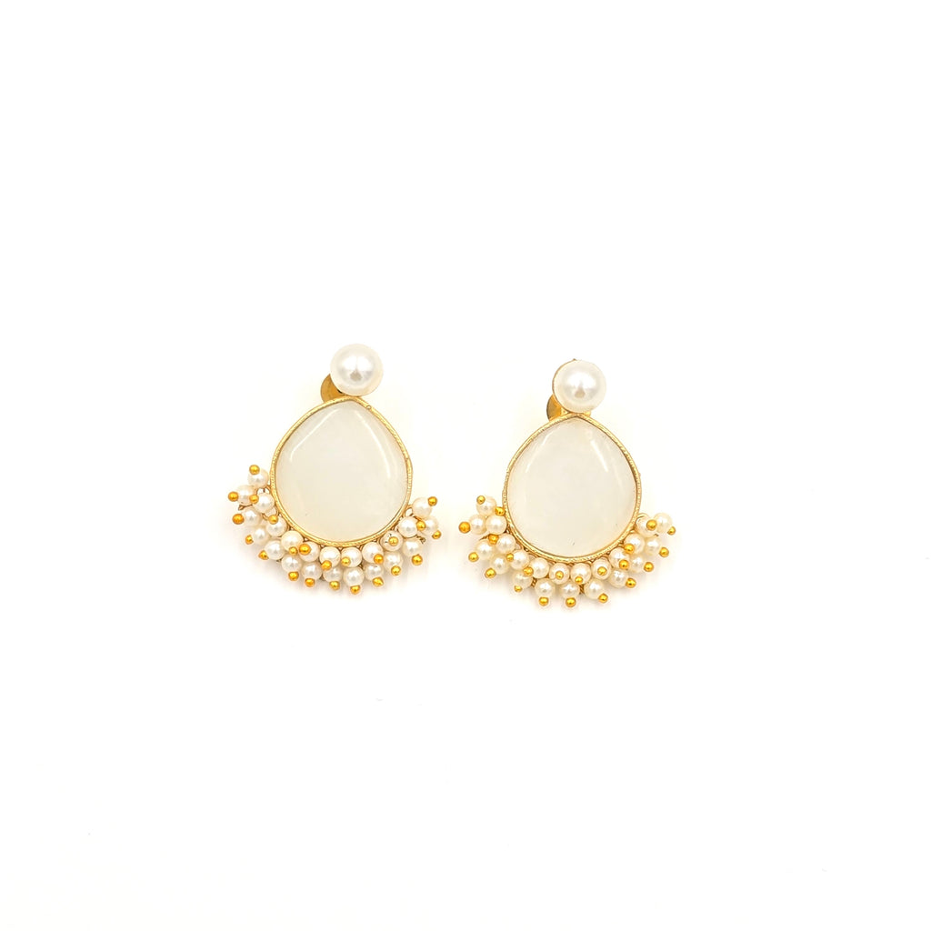 Drop Studs With Pearls