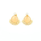 Drop Studs With Pearls