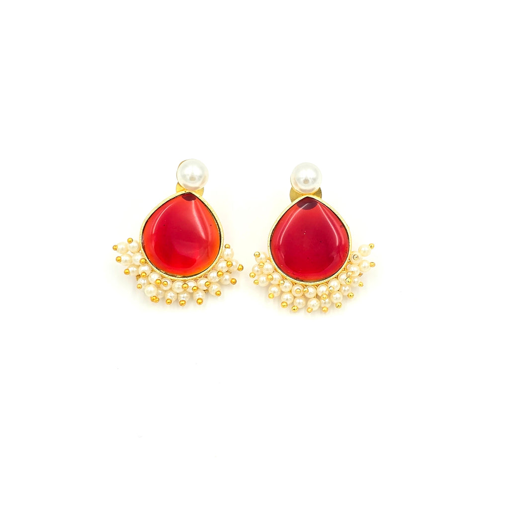 Drop Studs With Pearls