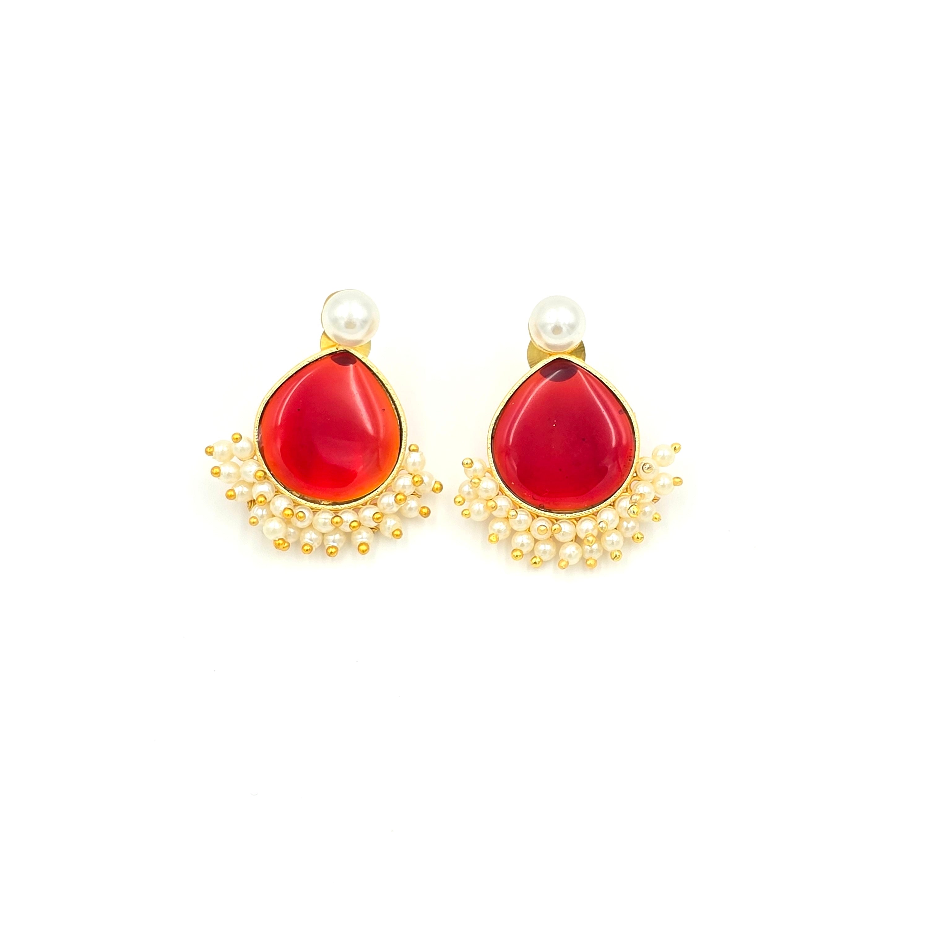 Drop Studs With Pearls
