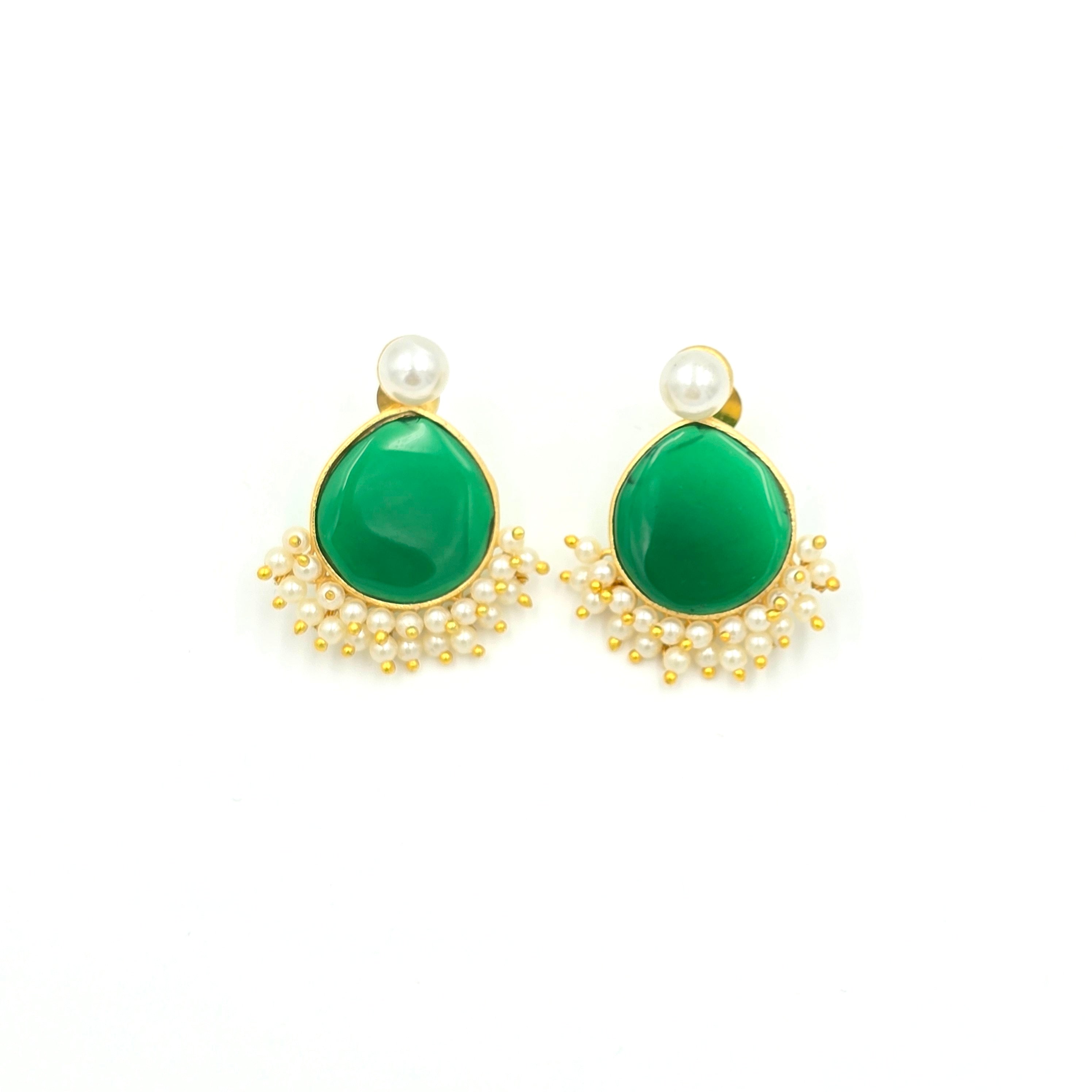 Drop Studs With Pearls