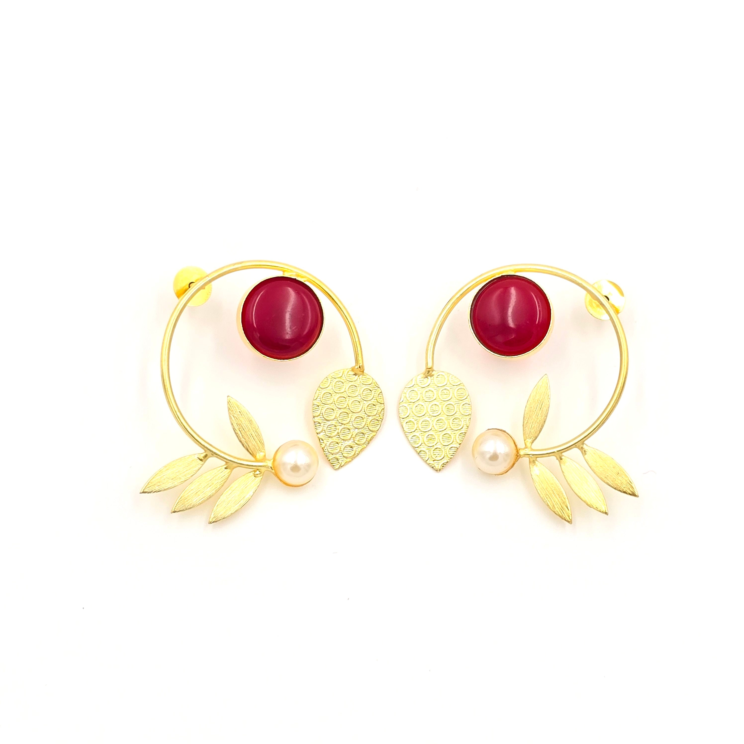Statement Studs with leaves and Pearls