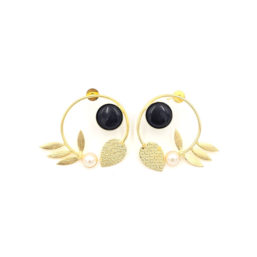 Statement Studs with leaves and Pearls