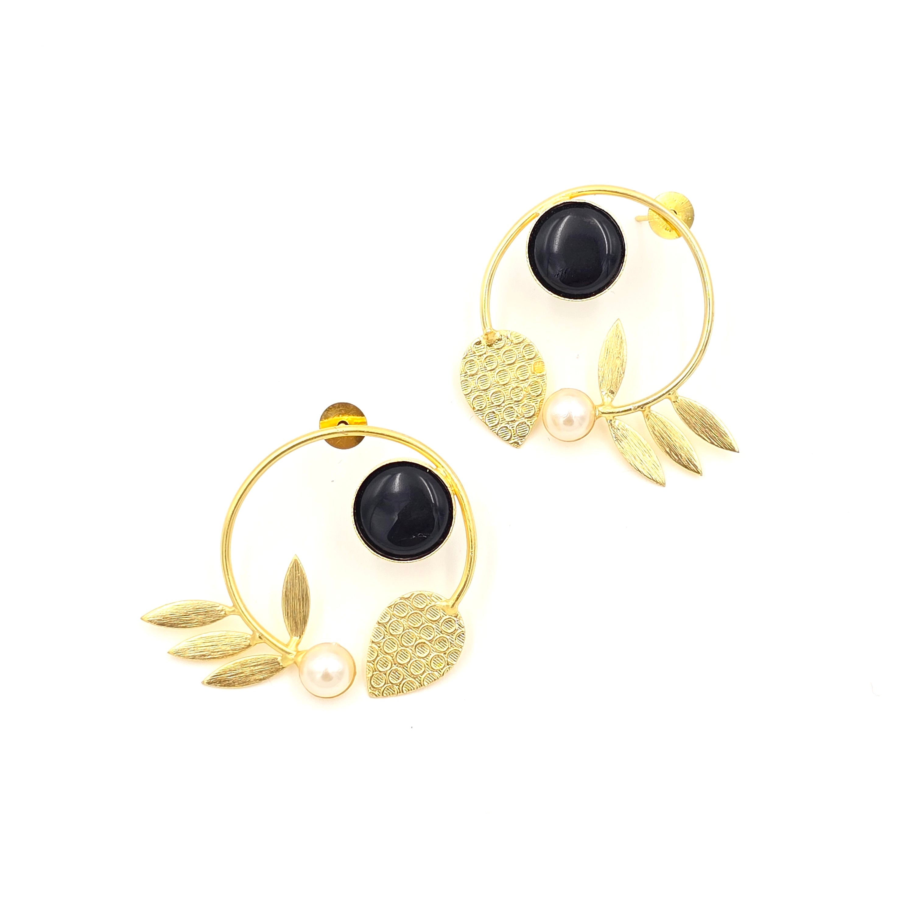 Statement Studs with leaves and Pearls