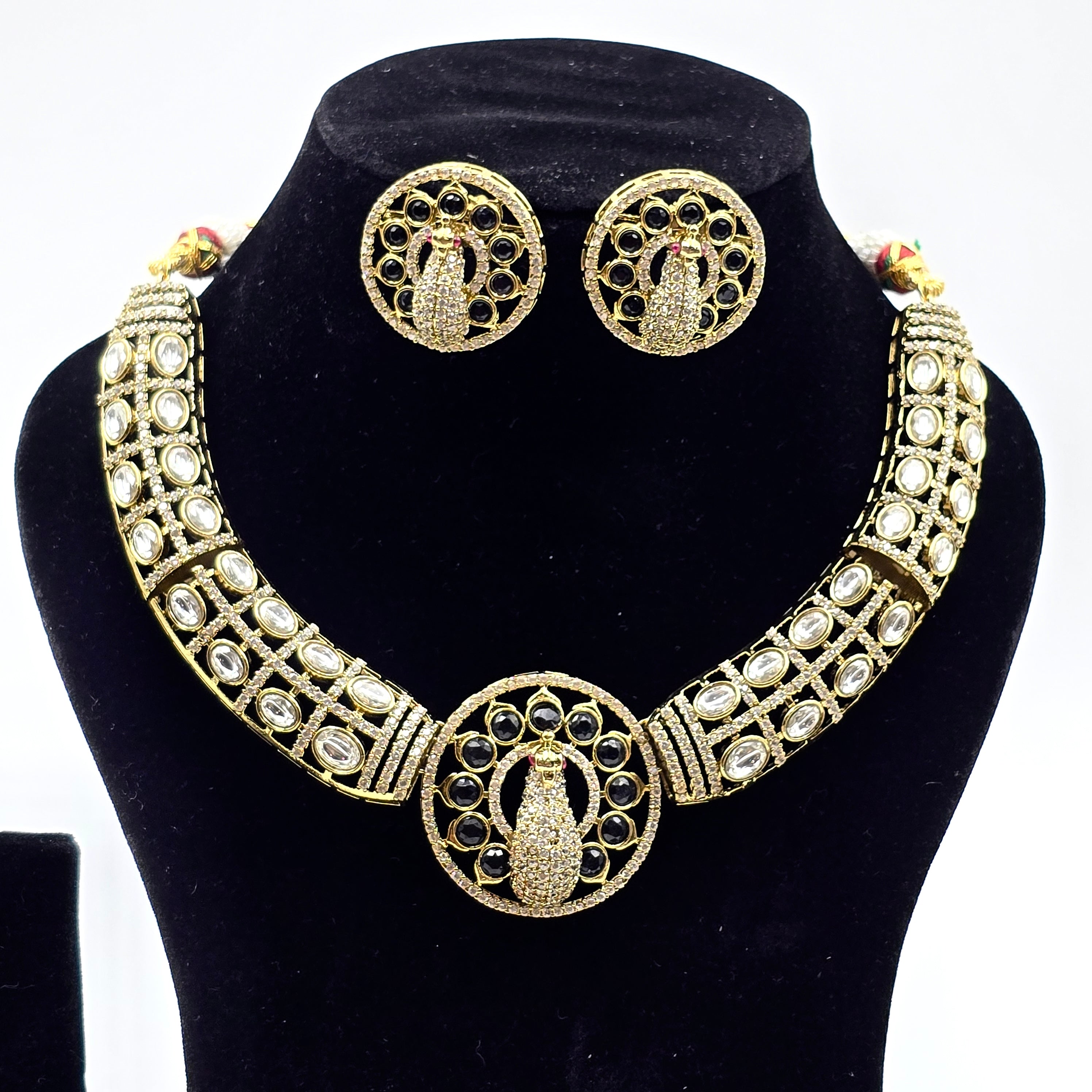 Mayura Hasli Set - Black