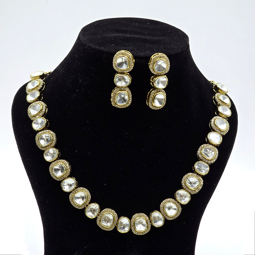 Kundan Studded Necklace Set