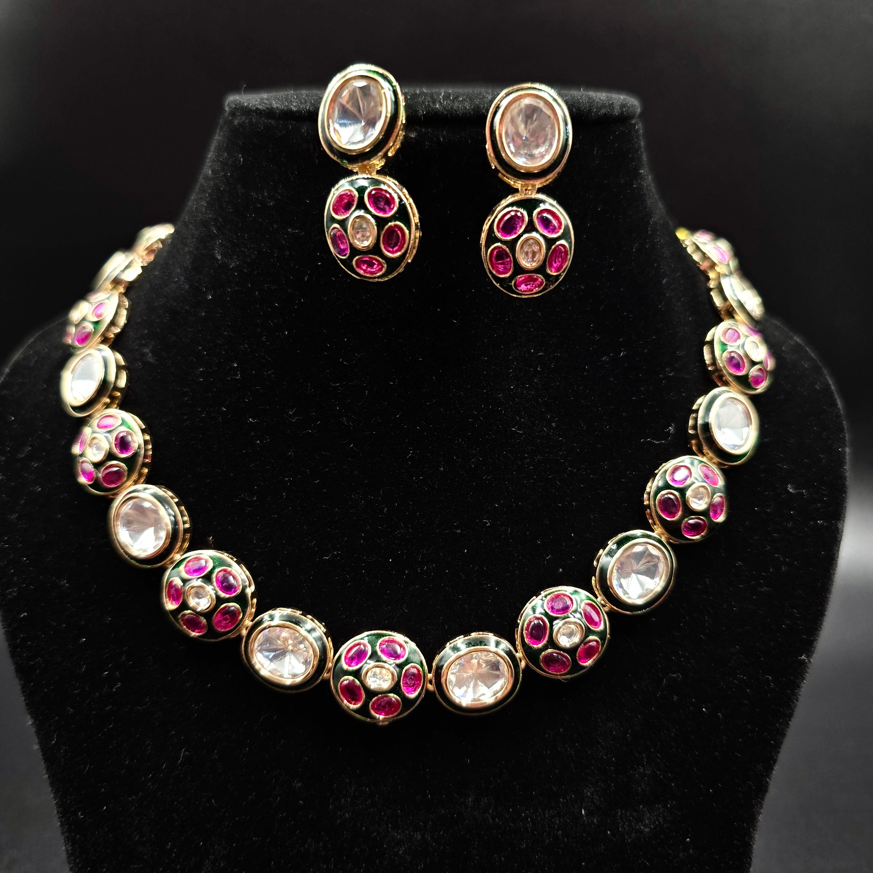 Noor-e-Kundan Choker Set