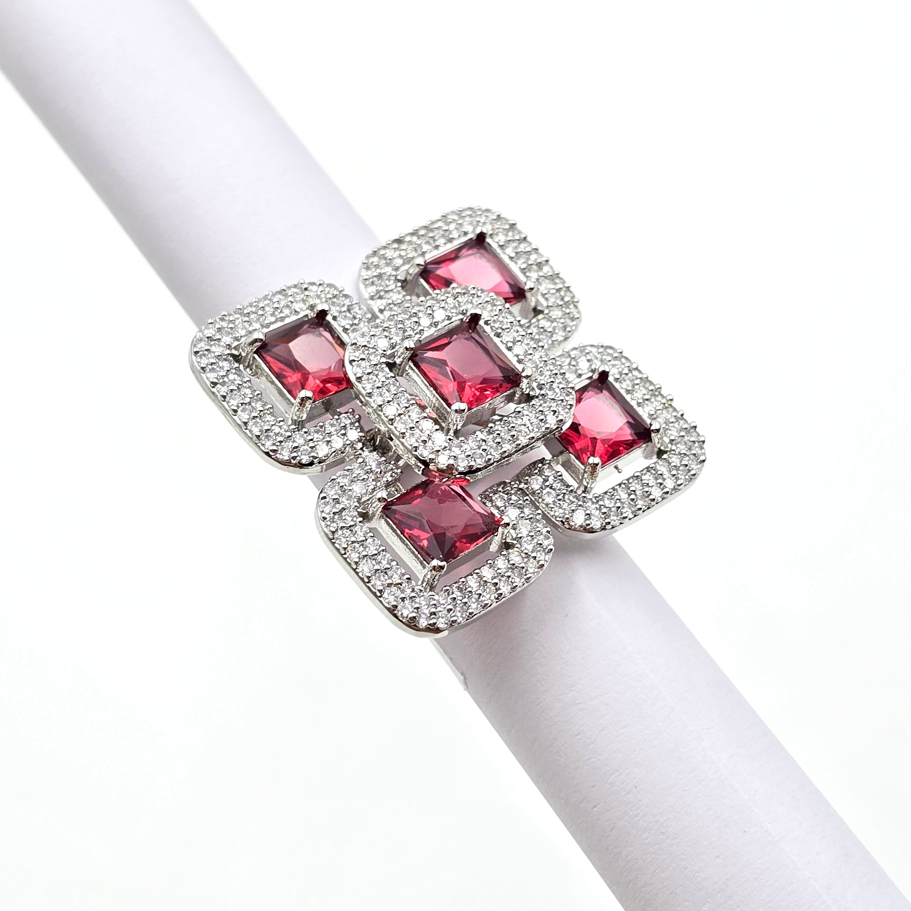 Velora Ring - Red