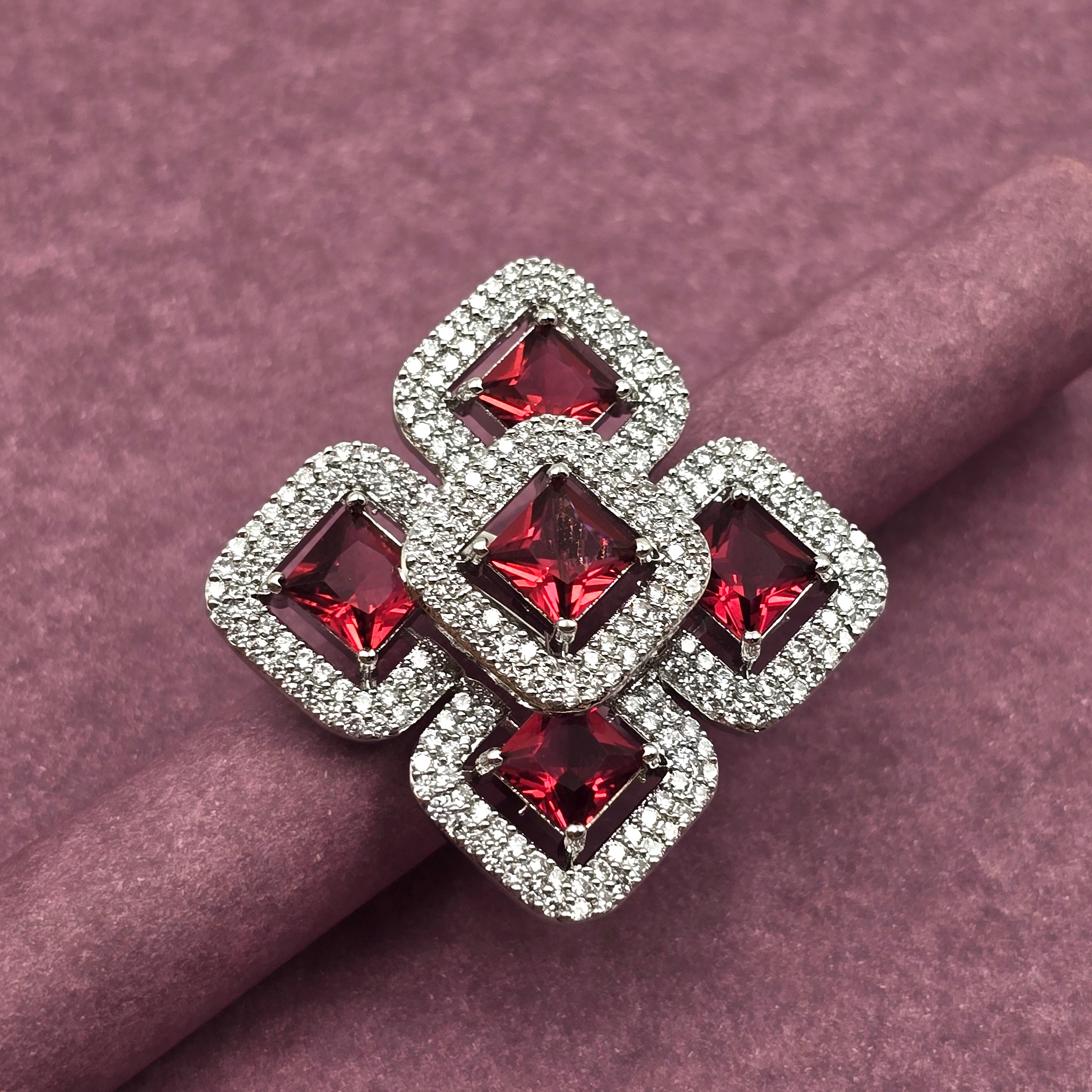 Velora Ring - Red