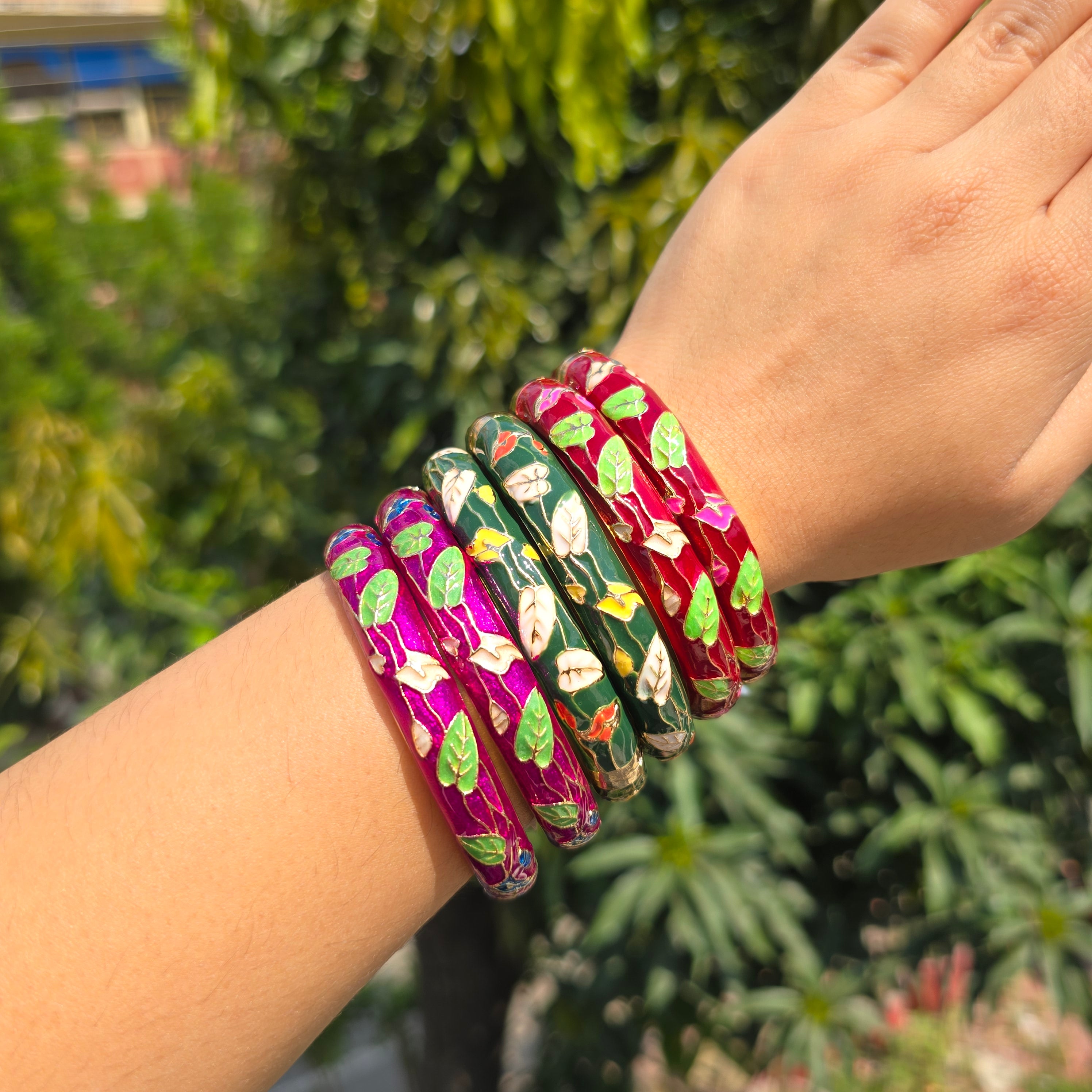 Vintage Enamel Single Bangle