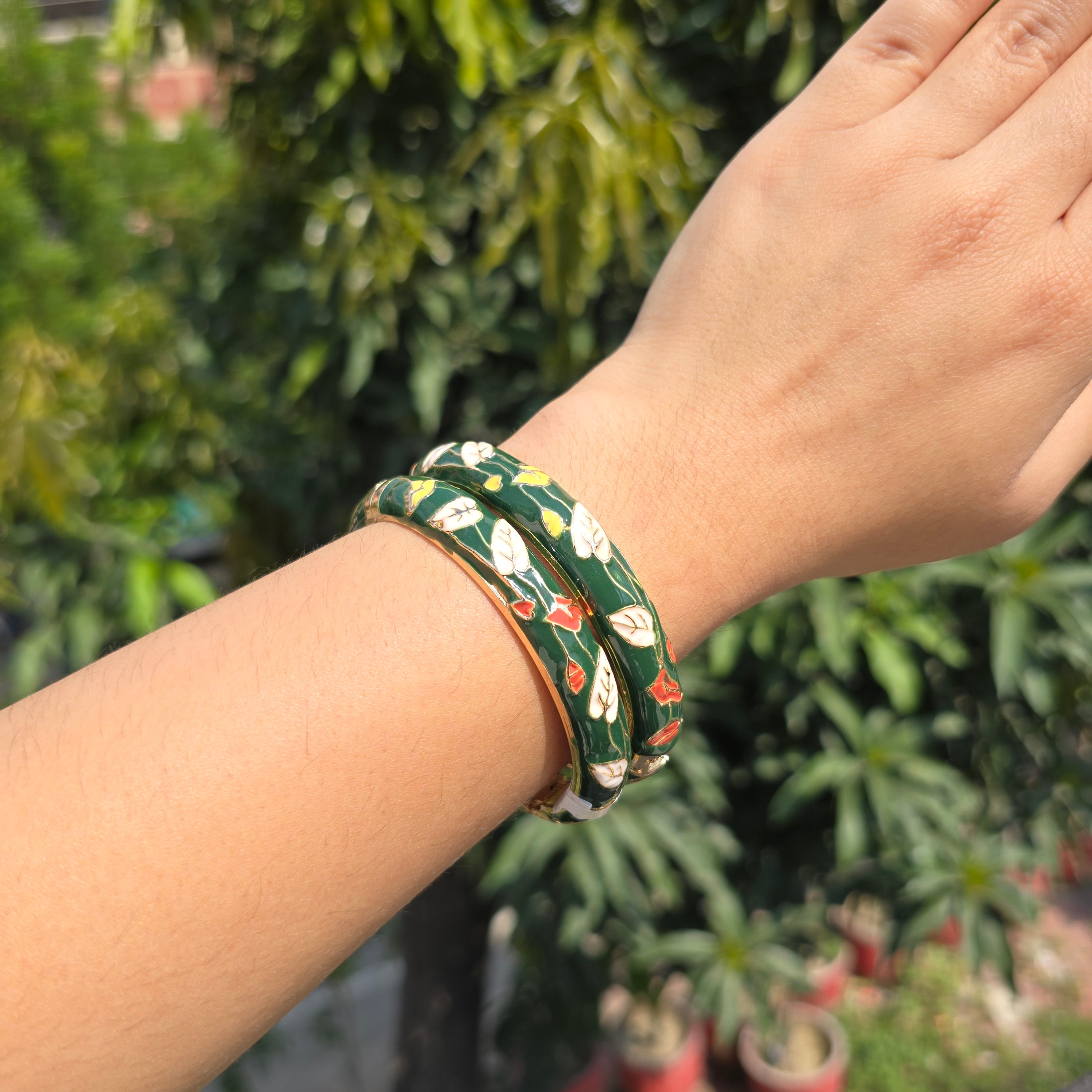 Vintage Enamel Single Bangle