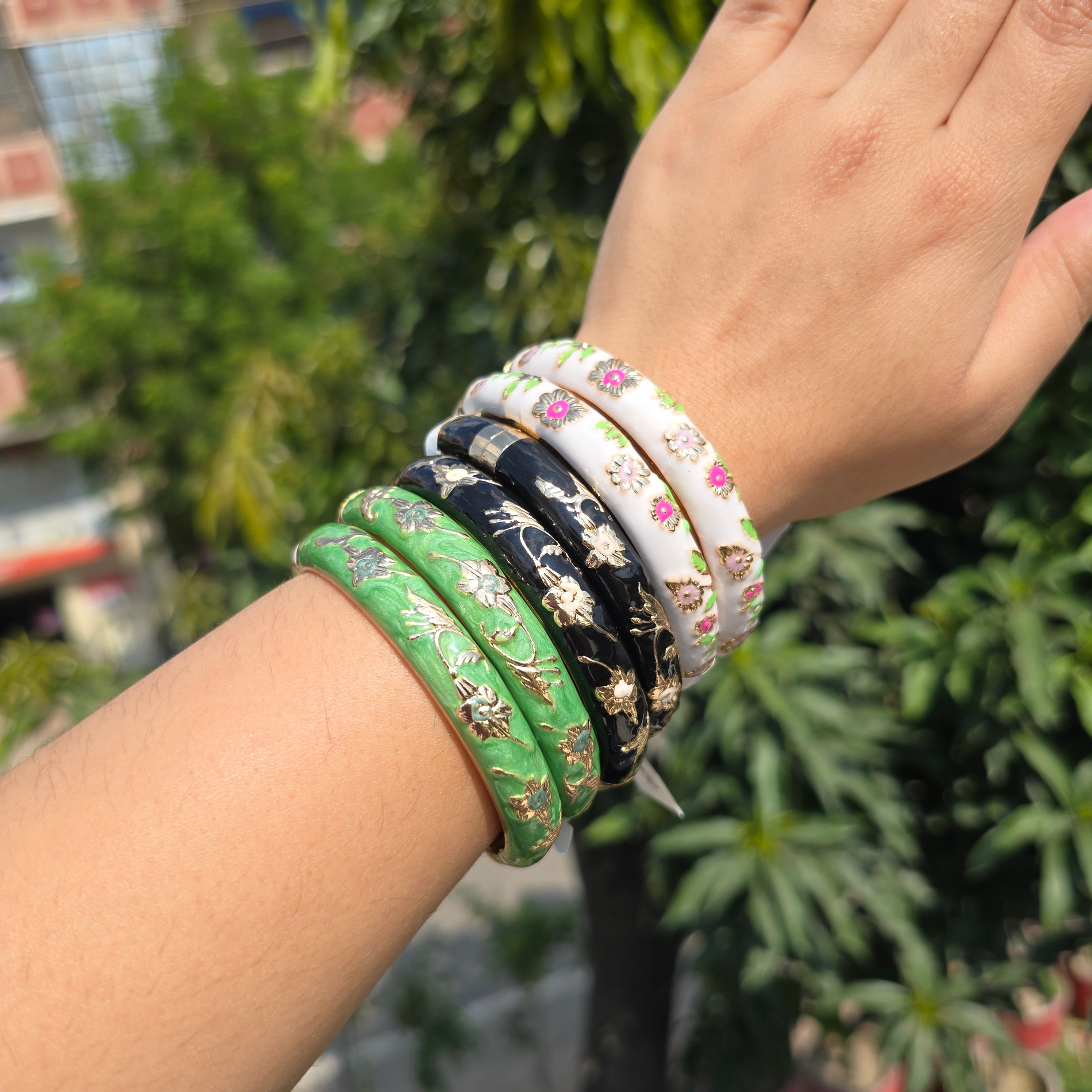 Vintage Enamel Single Bangle