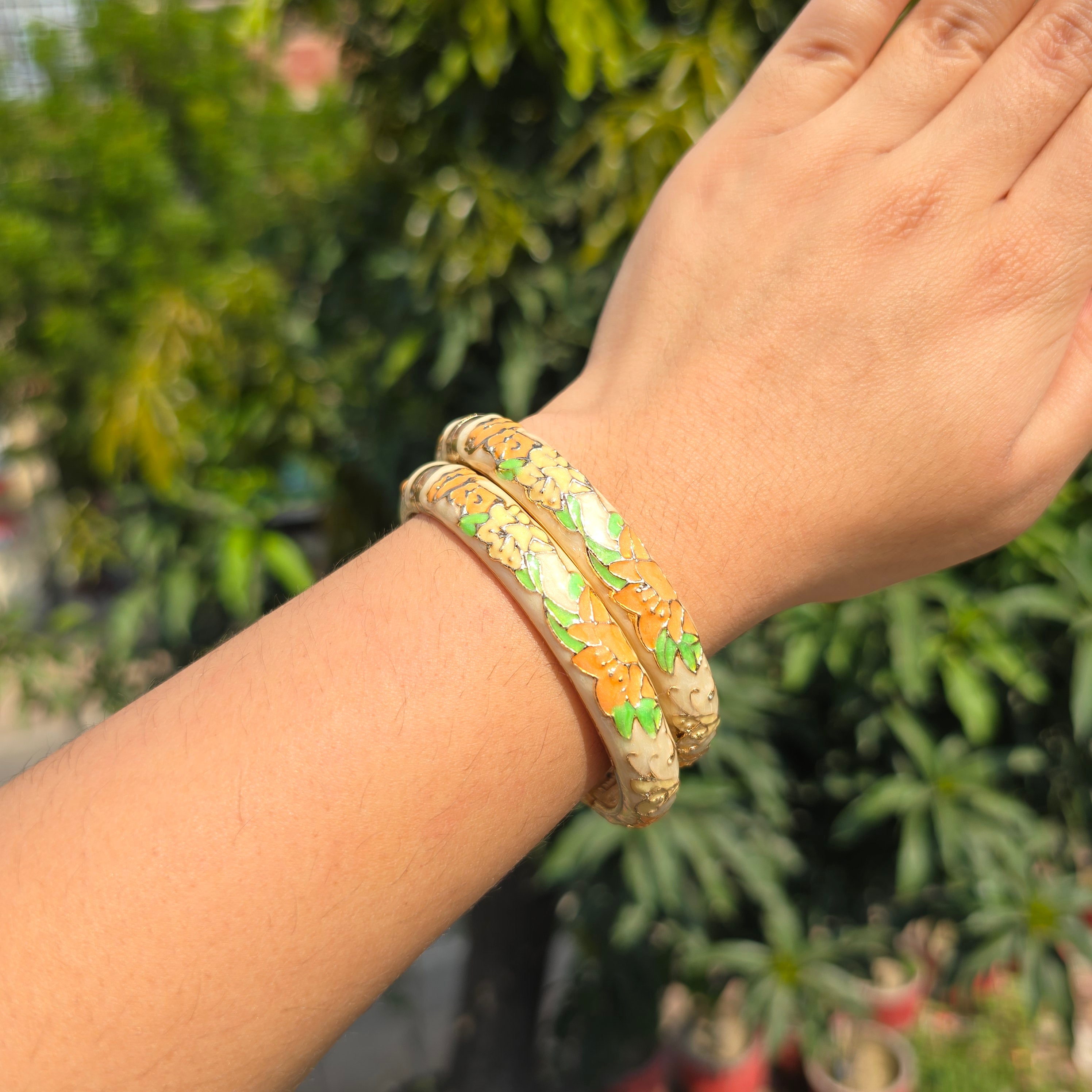 Vintage Enamel Single Bangle