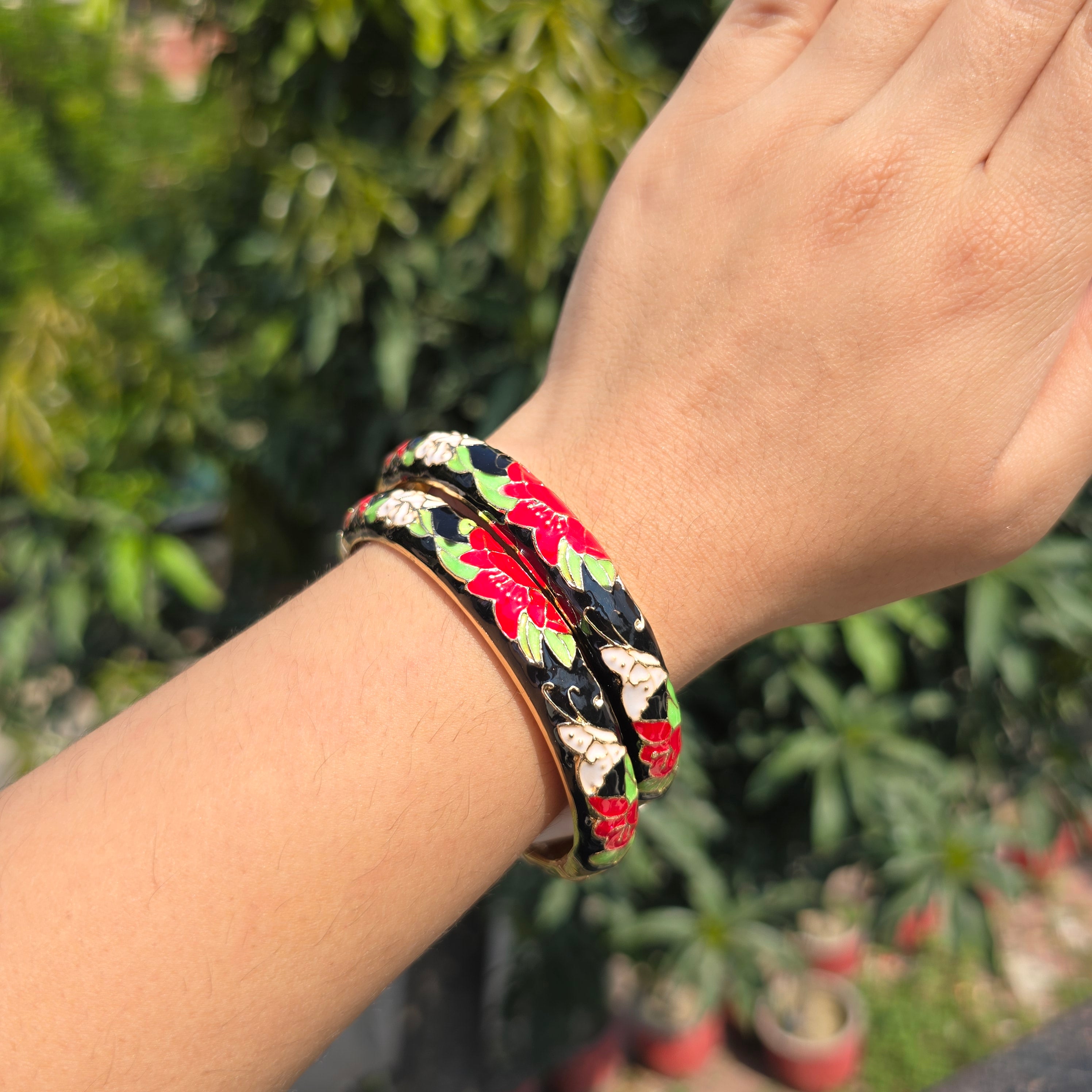 Vintage Enamel Single Bangle