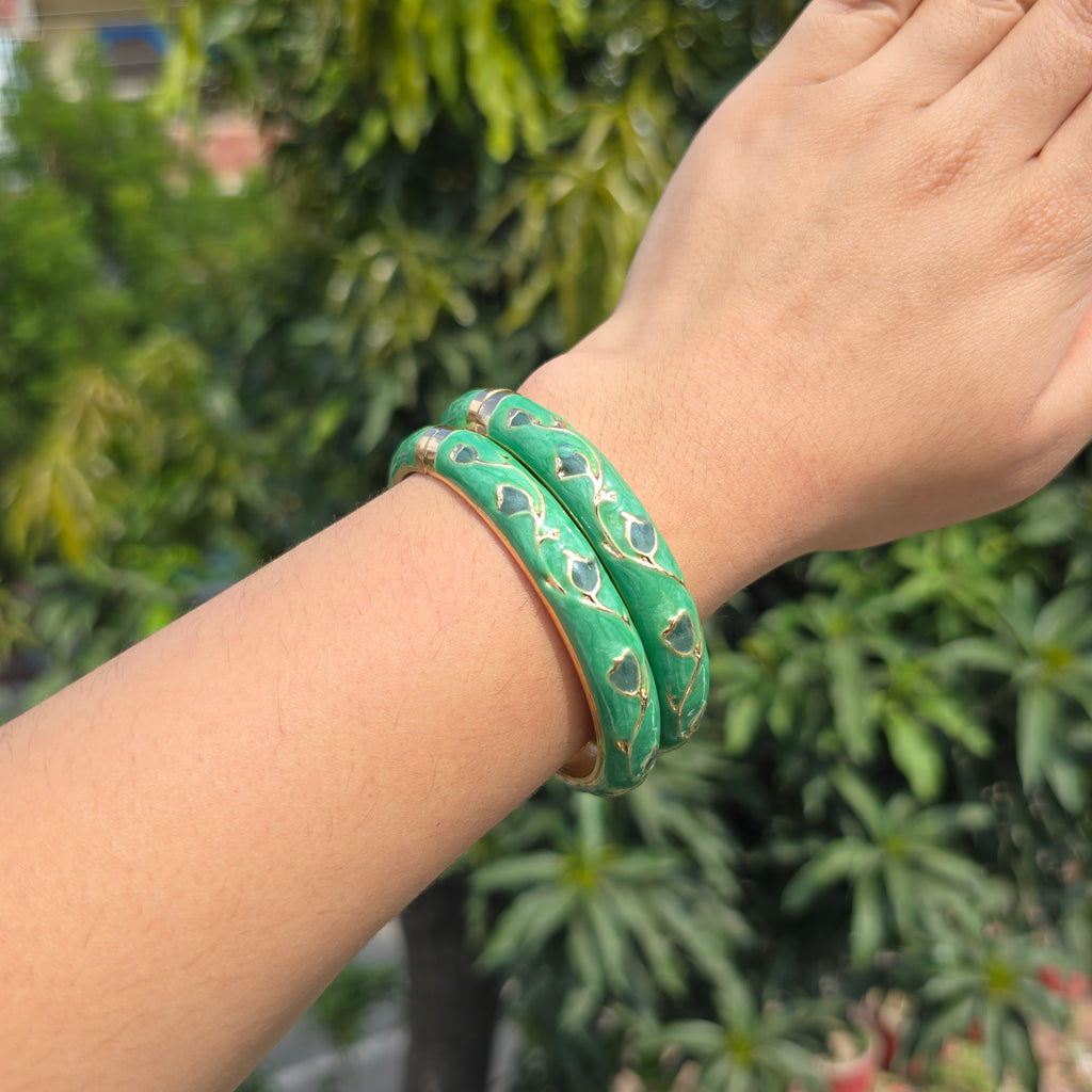 Vintage Enamel Single Bangle