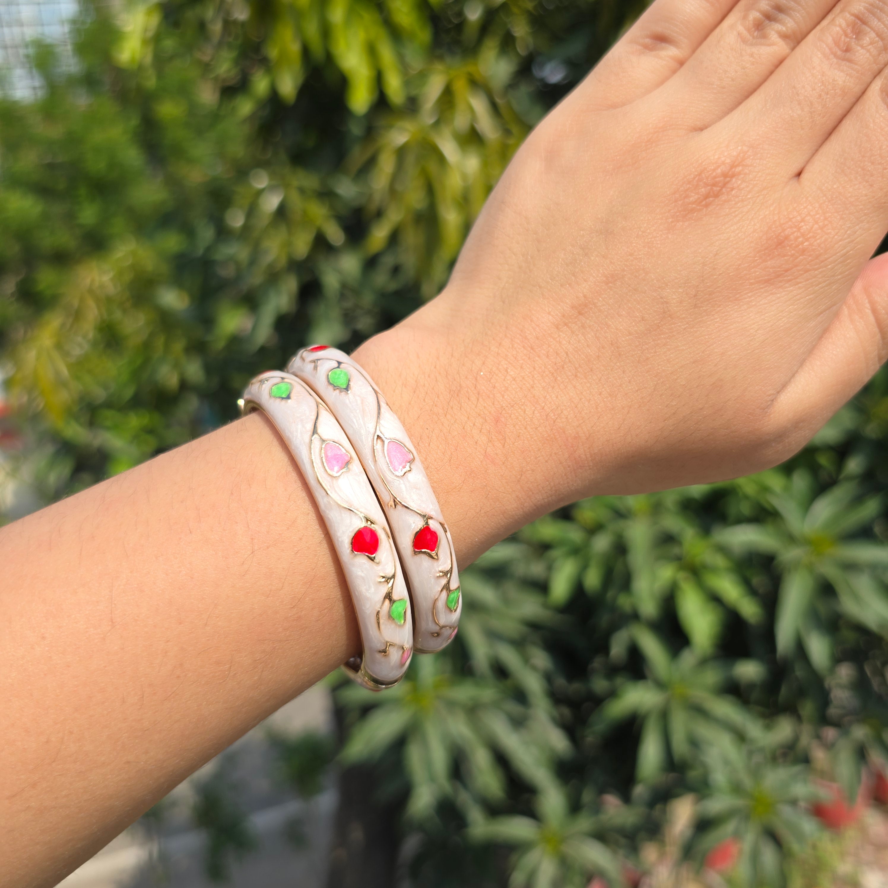 Vintage Enamel Single Bangle