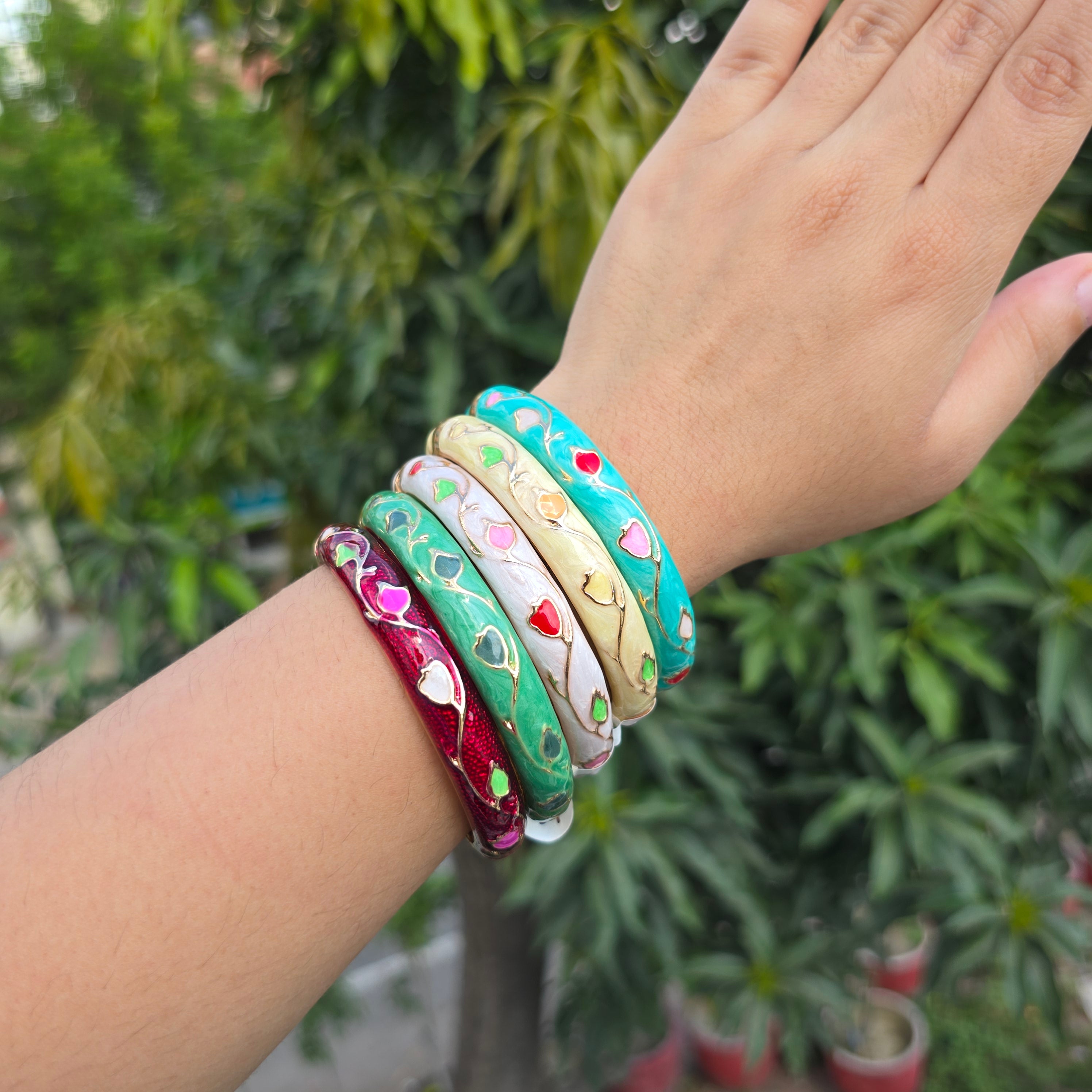 Vintage Enamel Single Bangle