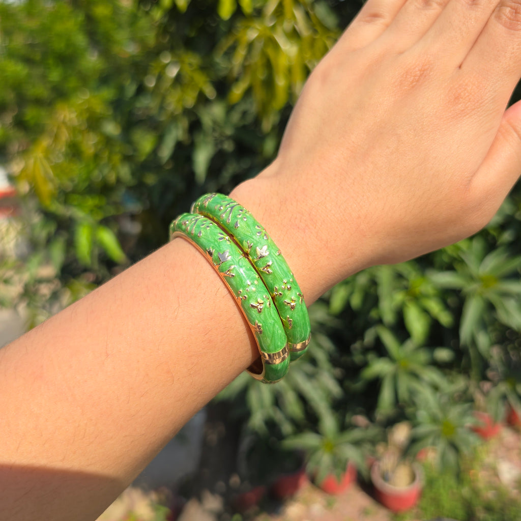 Vintage Enamel Single Bangle