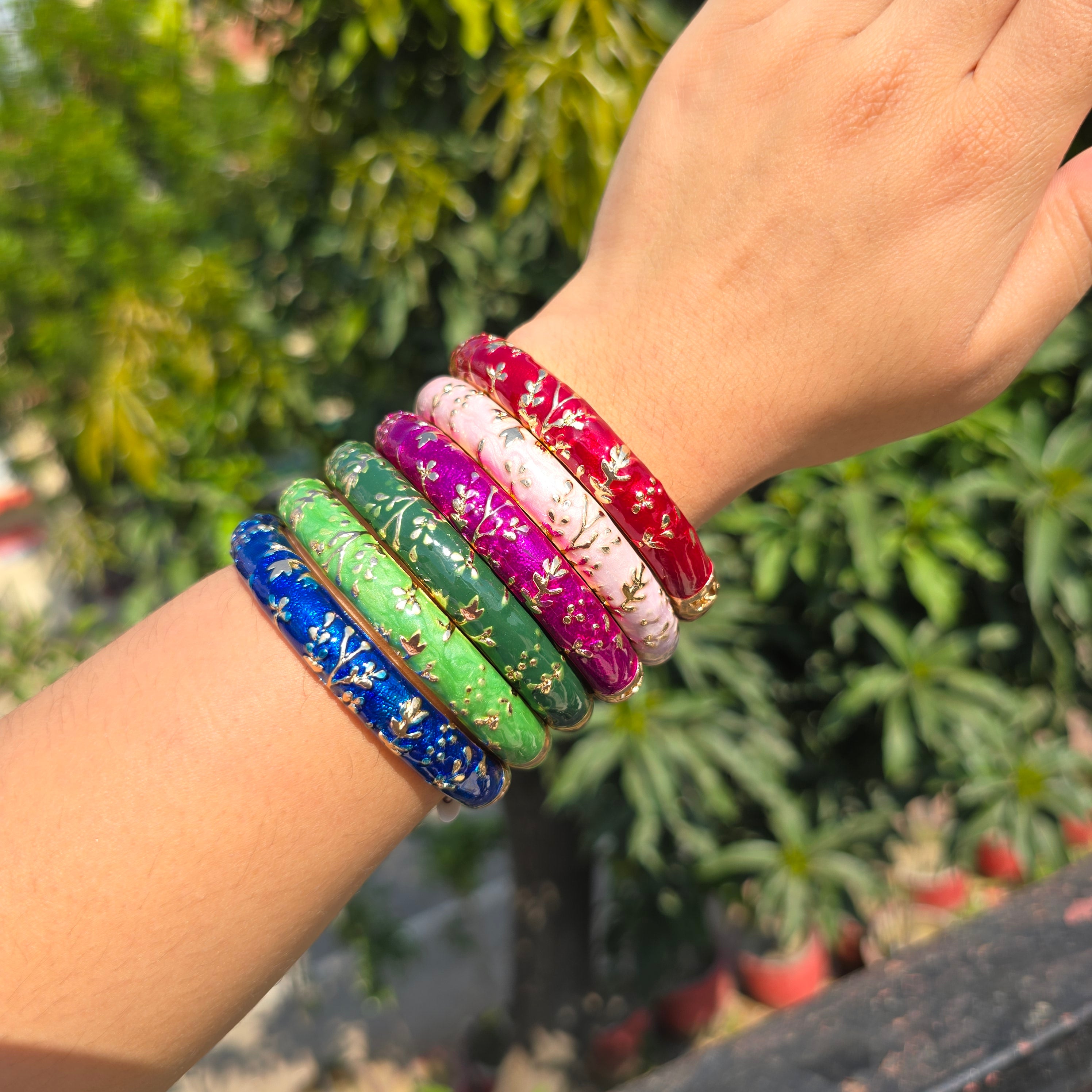 Vintage Enamel Single Bangle