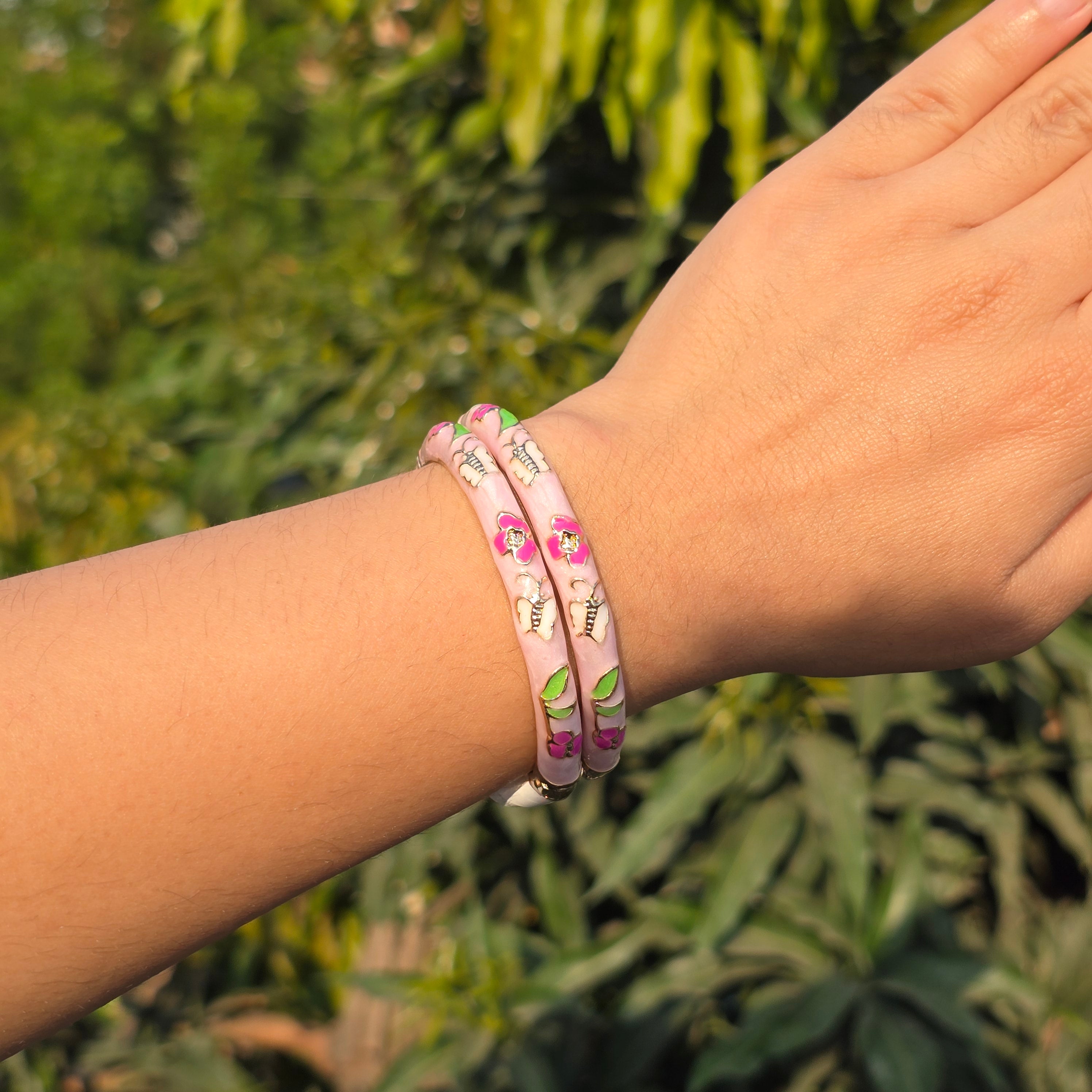 Vintage Enamel Single Bangle