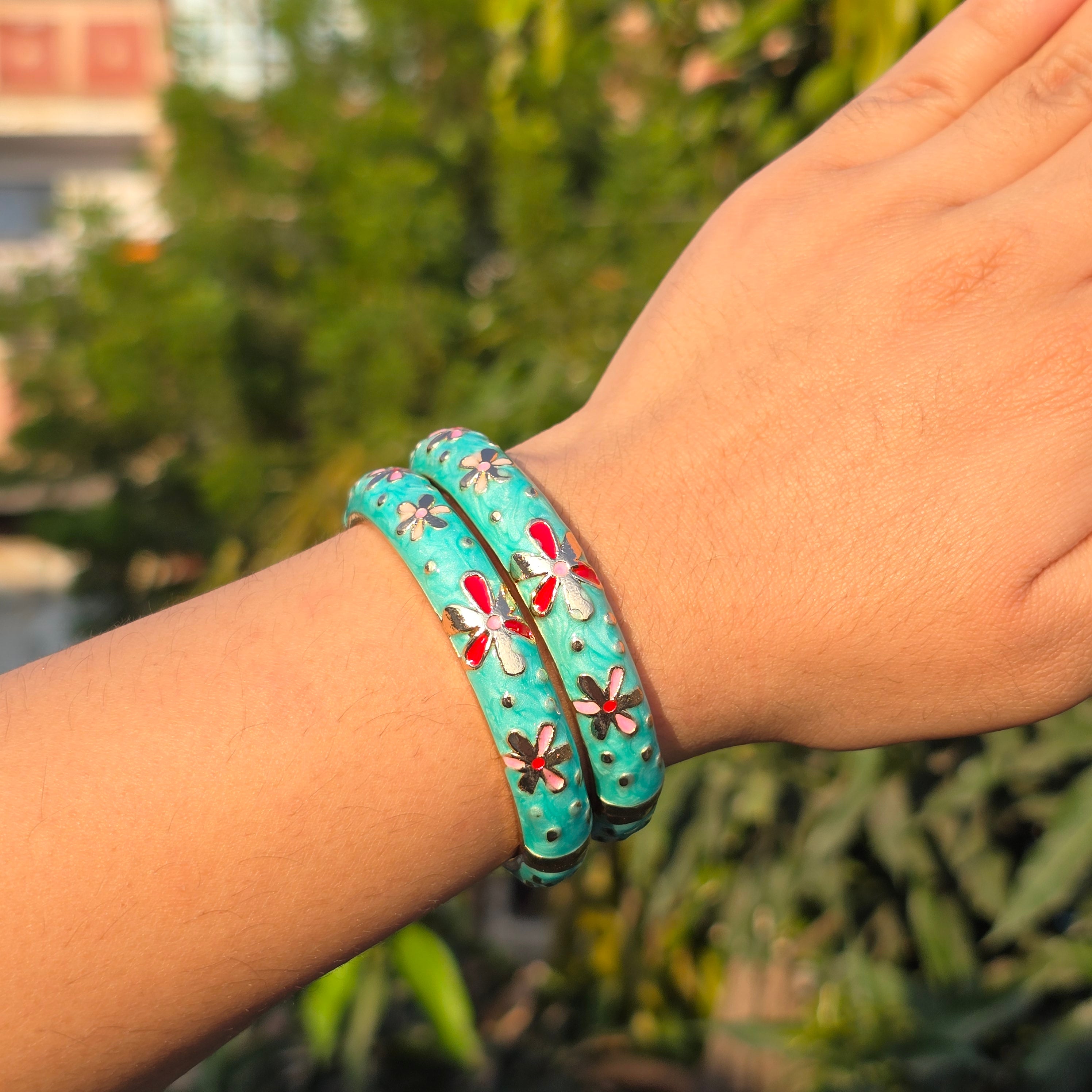 Vintage Enamel Single Bangle