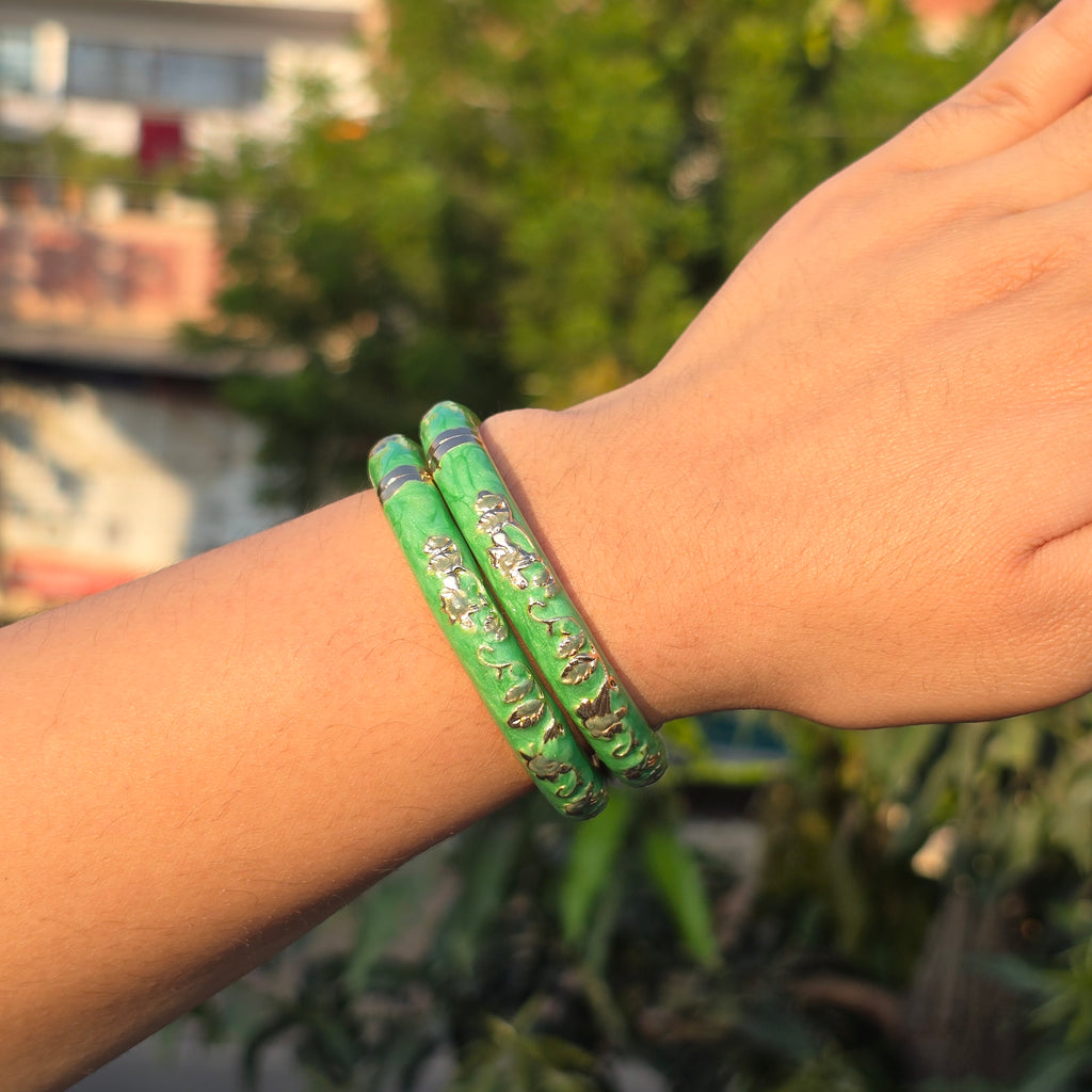 Vintage Enamel Single Bangle