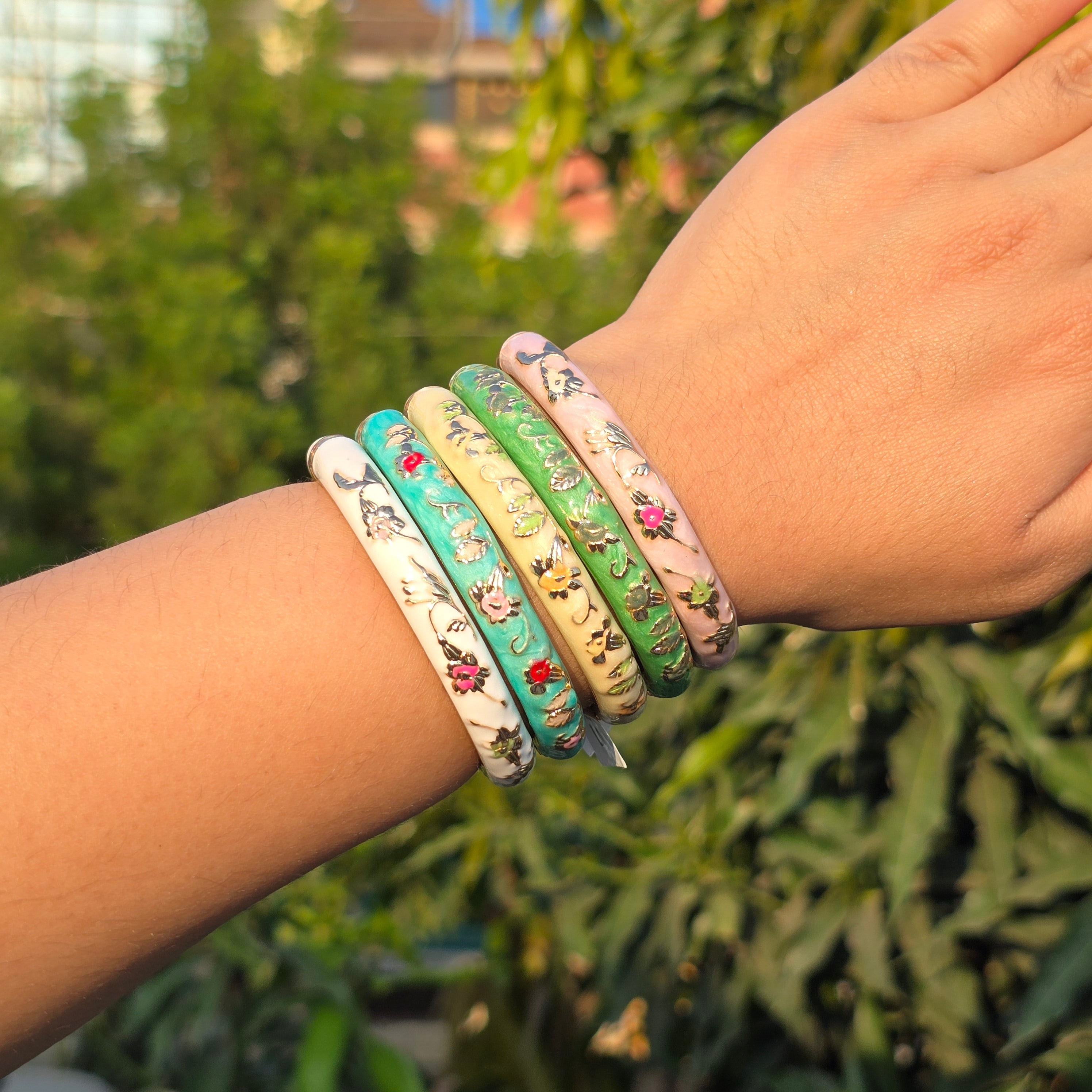 Vintage Enamel Single Bangle