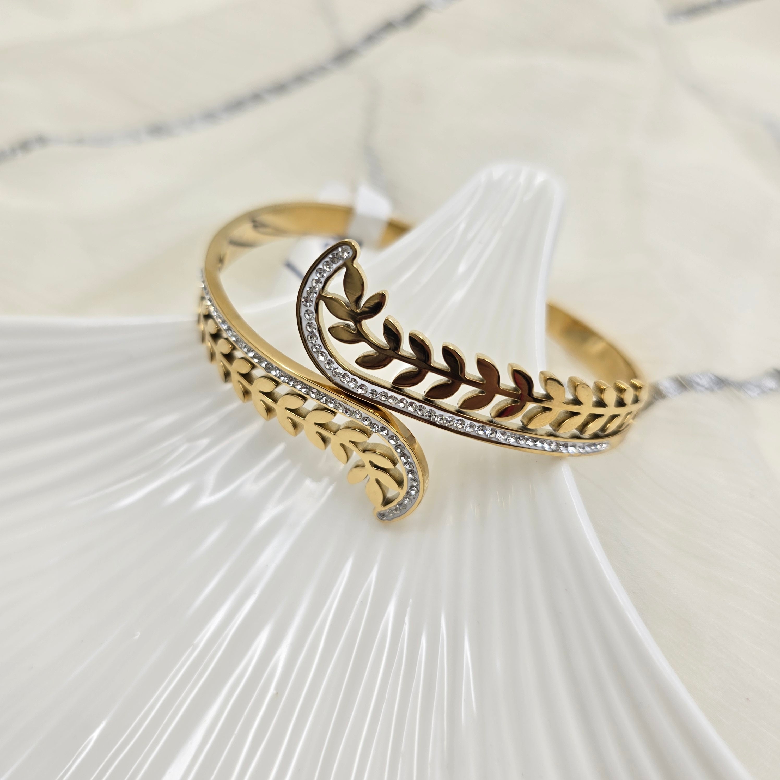 Leaves Studded Bracelet