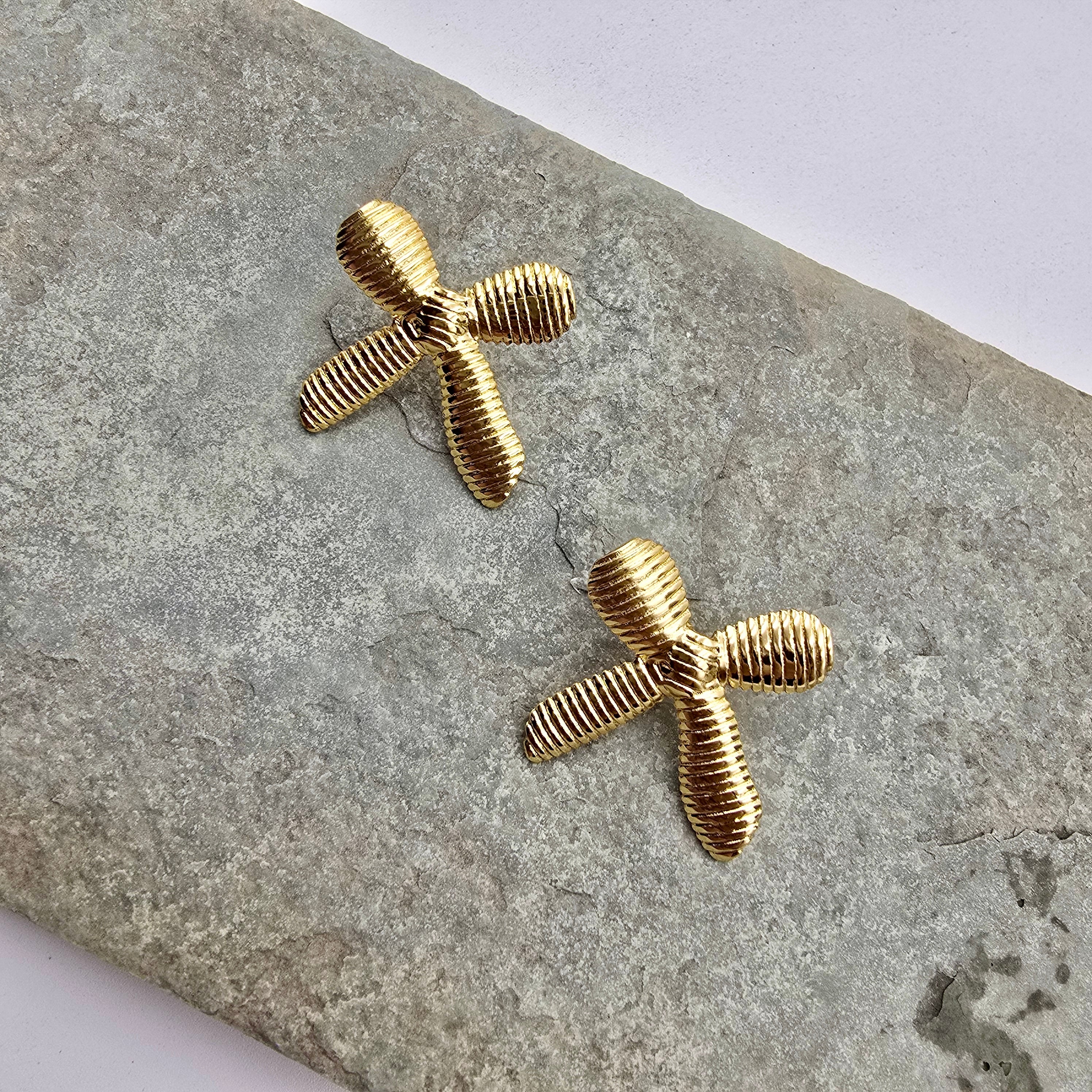 Bow Studs