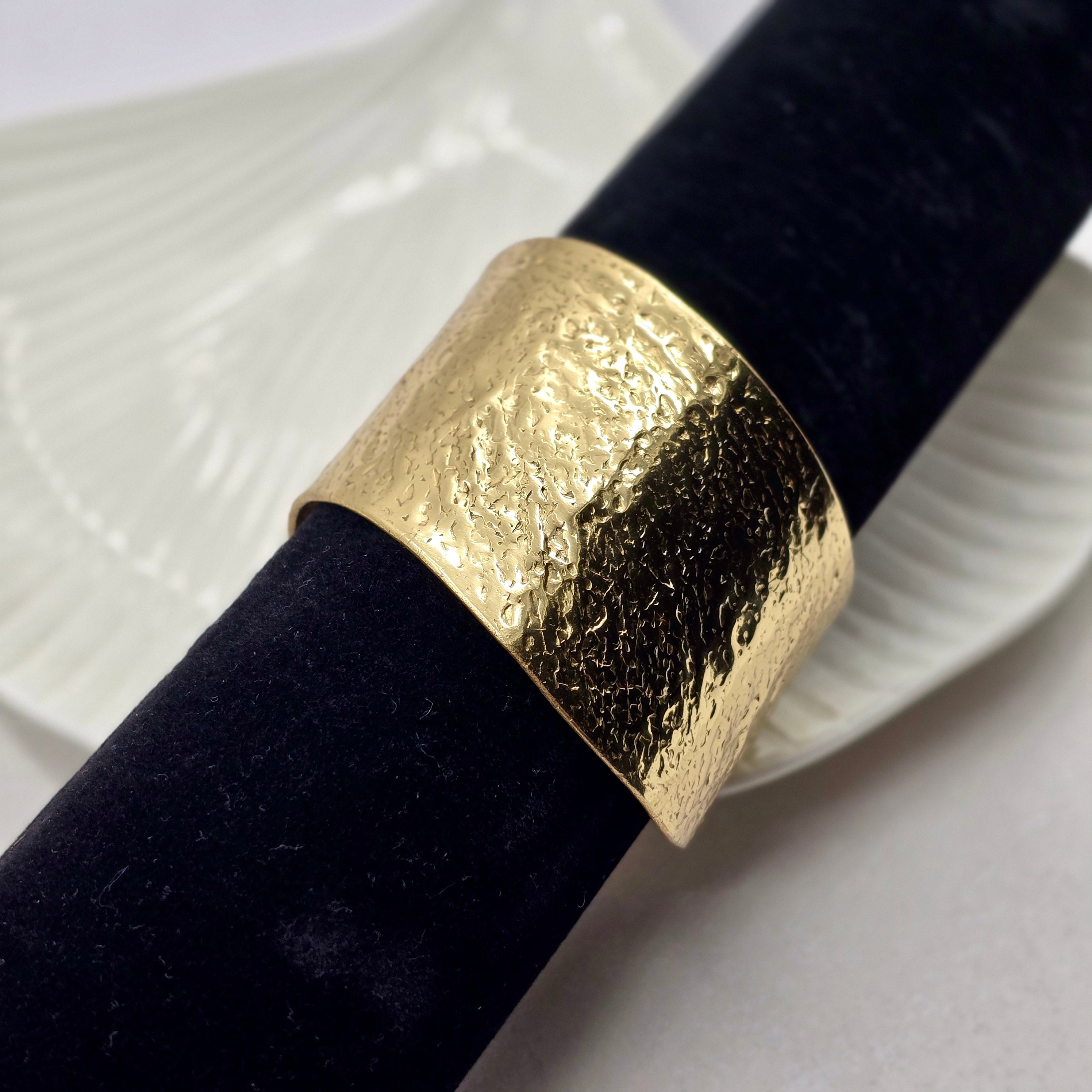 Curvy Brass Bracelet Adjustable (Anti Tarnish)