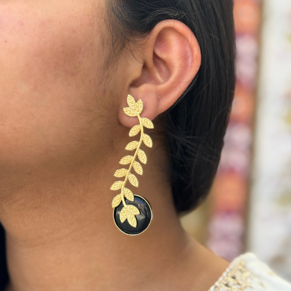 Twirl Leaves Danglers