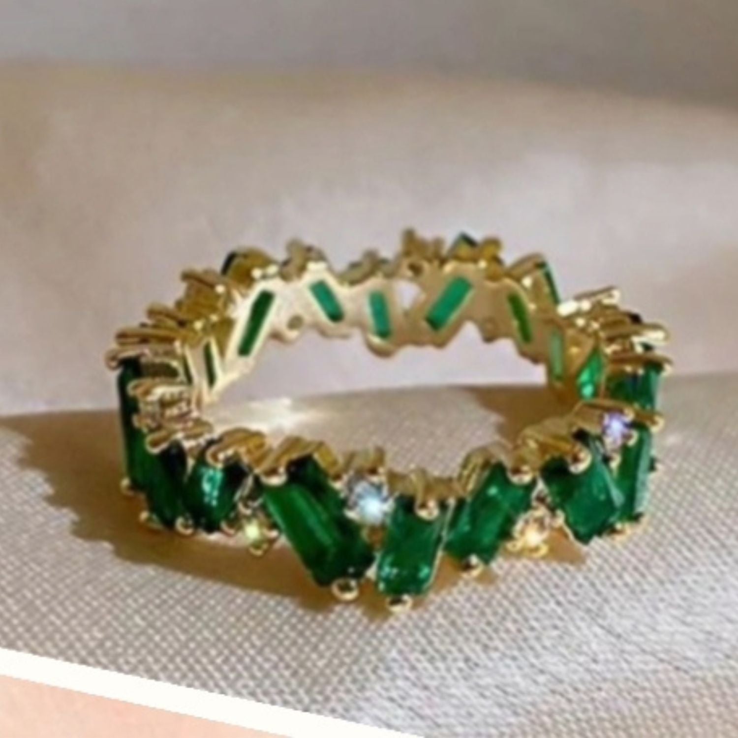 Green Zircon Band