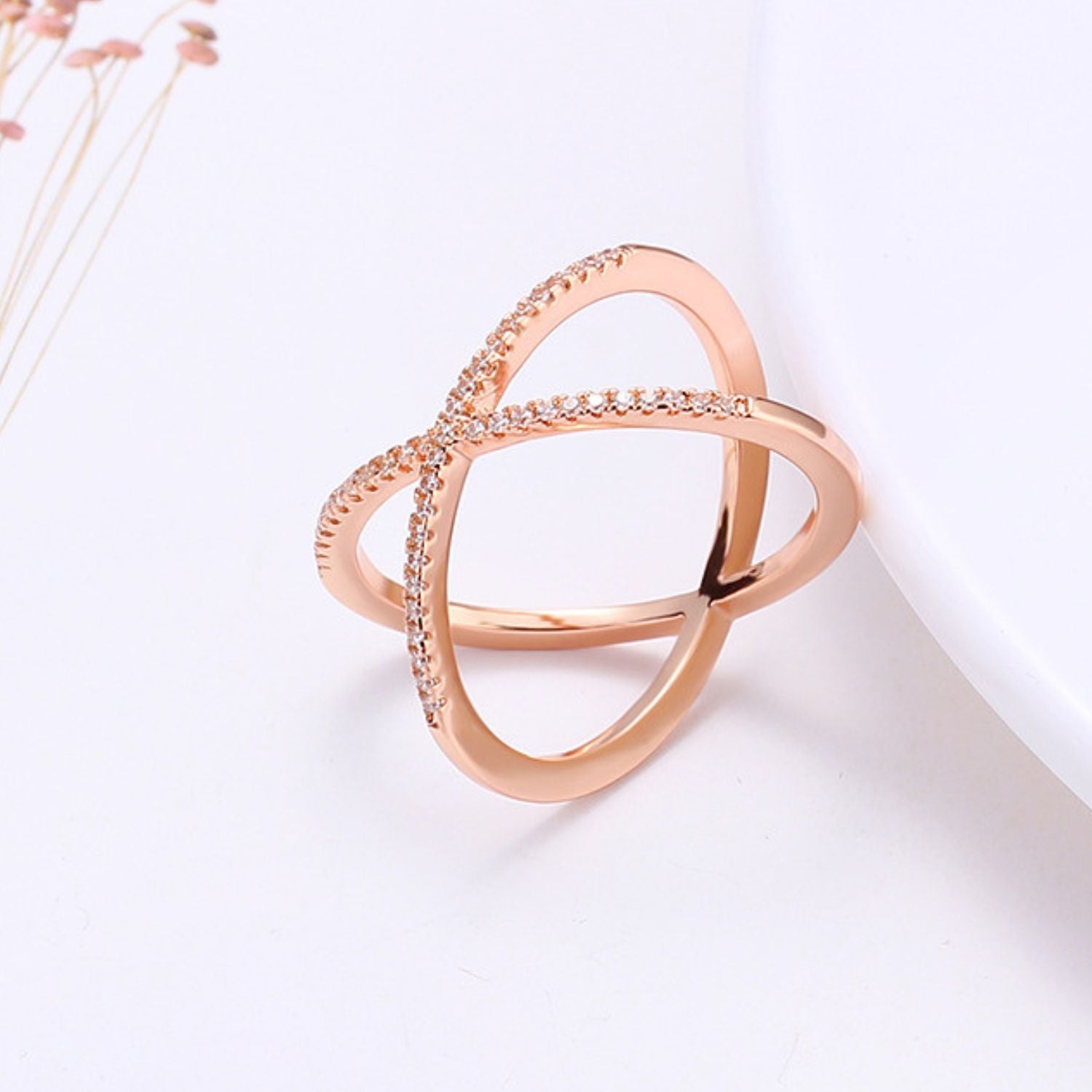 Crossover Ring