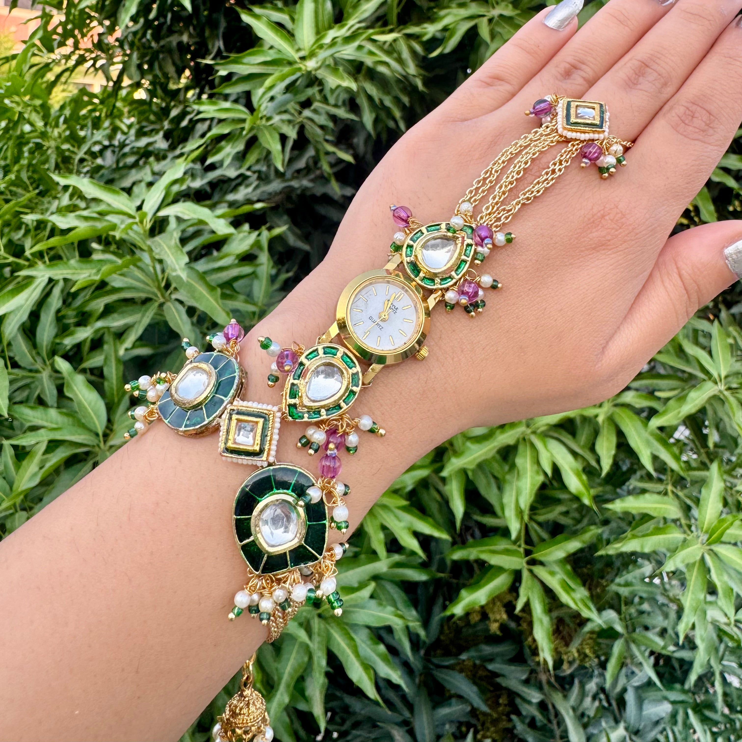 Meena Kundan Haathphool Watch