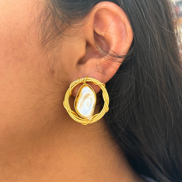 Statement Brass Studs