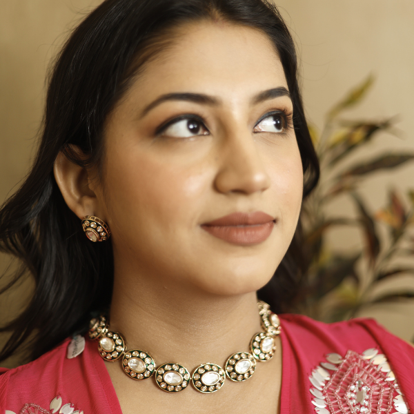 Meena Kundan Choker Set