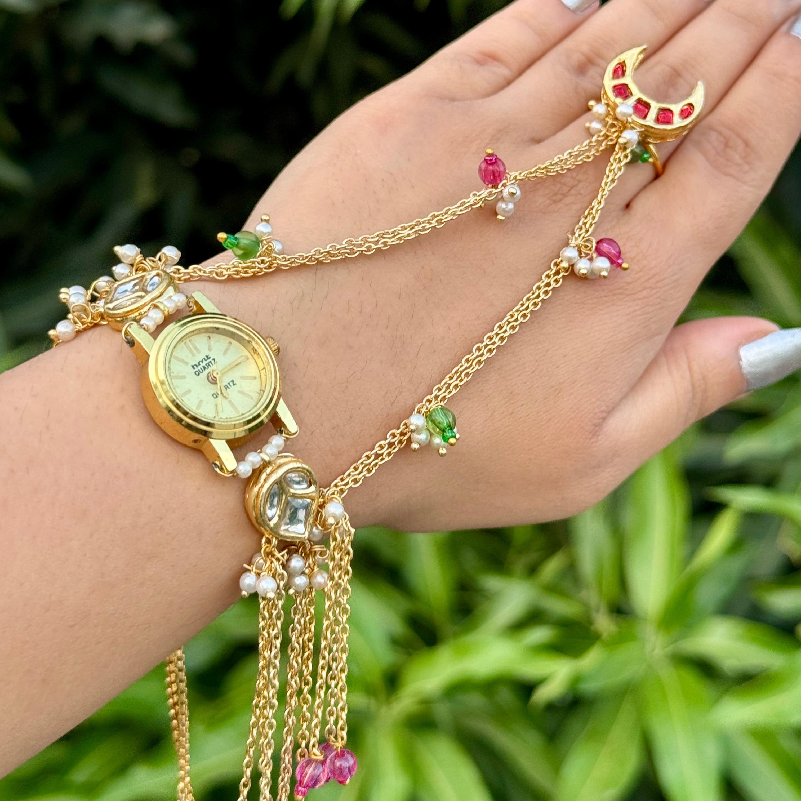 Chaand Haathphool Watch