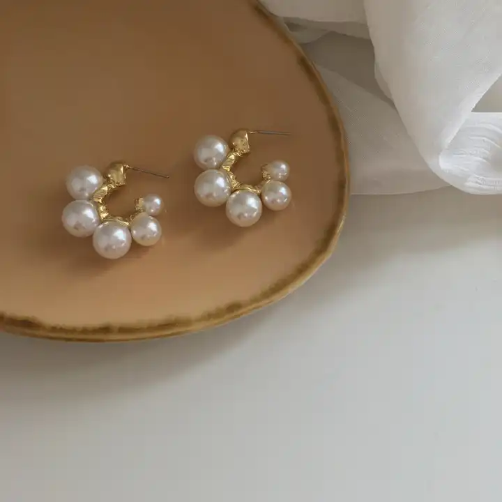 Statement Pearl Hoops