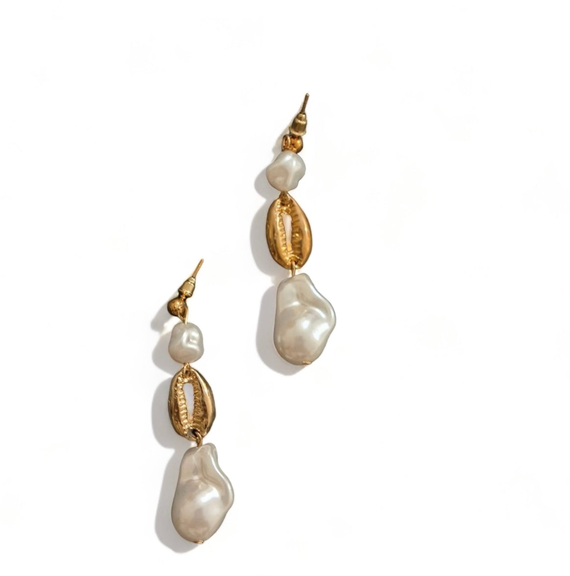 Pearl Shell Hangings