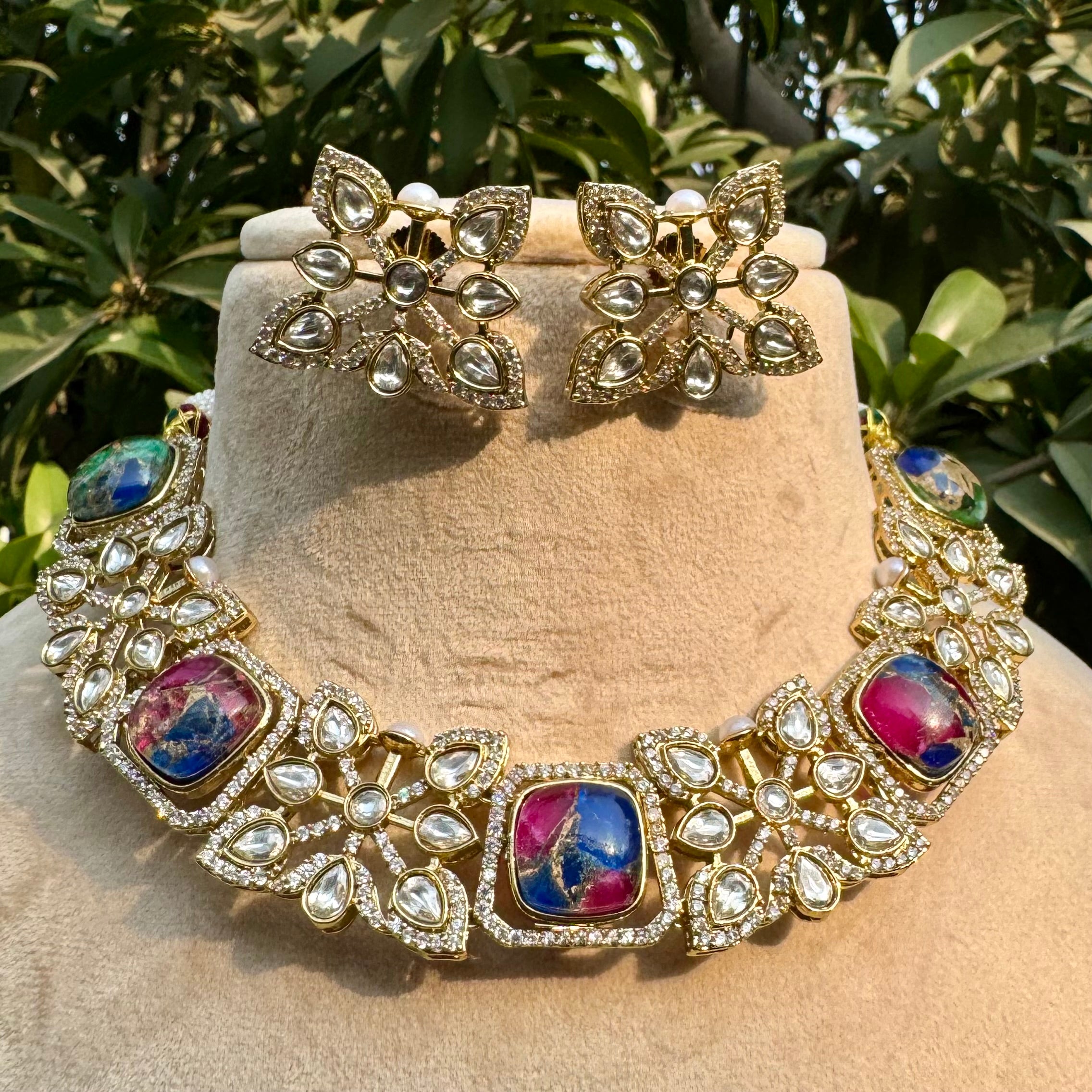 Regal Necklace Set - Multicolor
