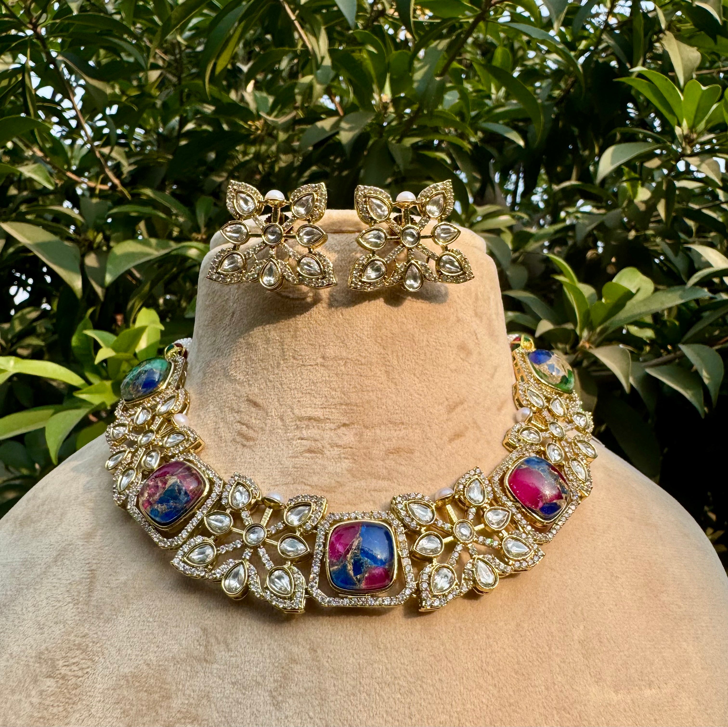 Regal Necklace Set - Multicolor