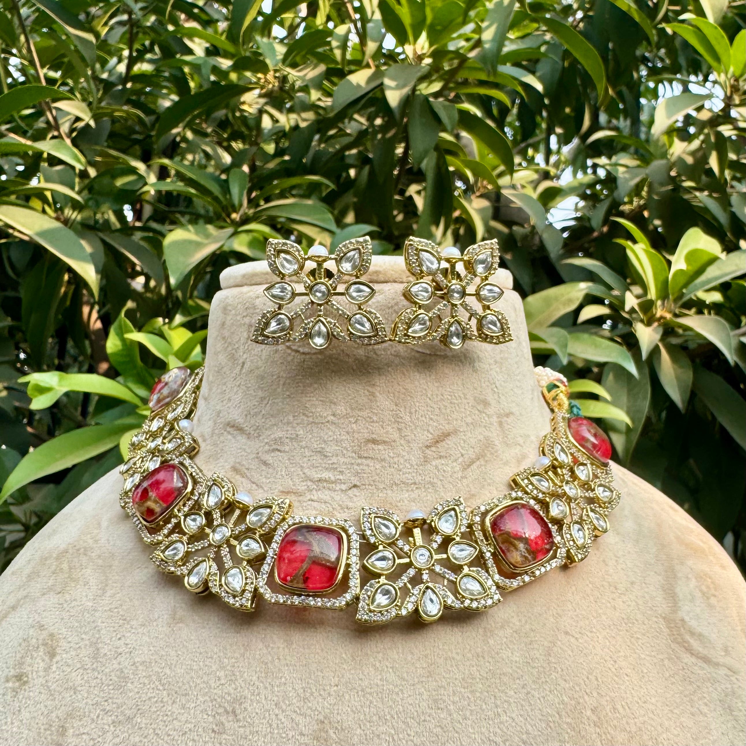 Regal Necklace Set - Red